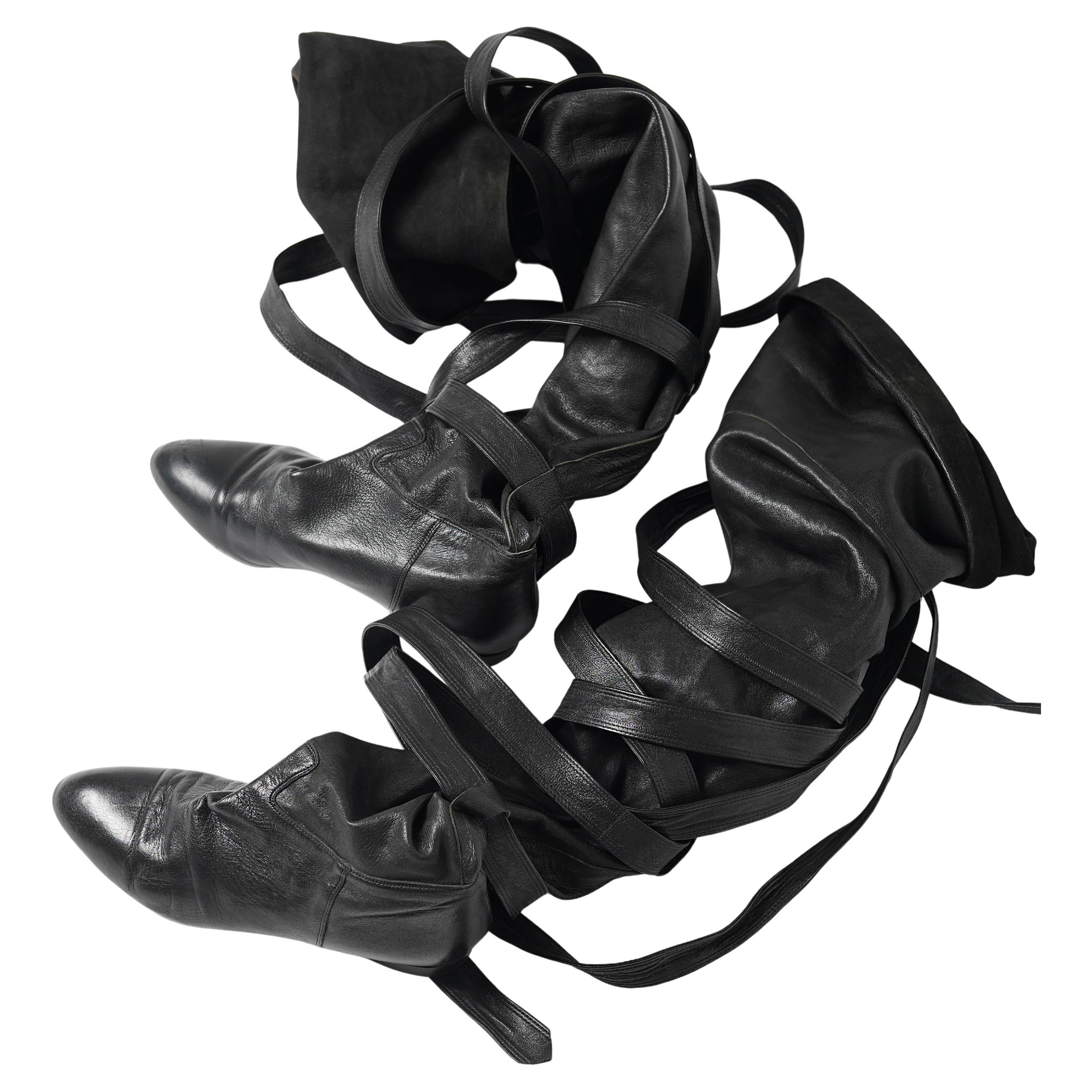 Chloé automne 2009 Runway Thigh-High Pirate Boots by Hannah MacGibbon Taille 37 en vente 1