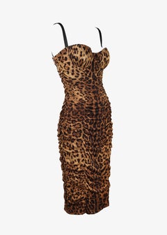 Vestido bustier de seda con estampado de leopardo de Dolce & Gabbana, colección Primavera/Verano 2020, IT46