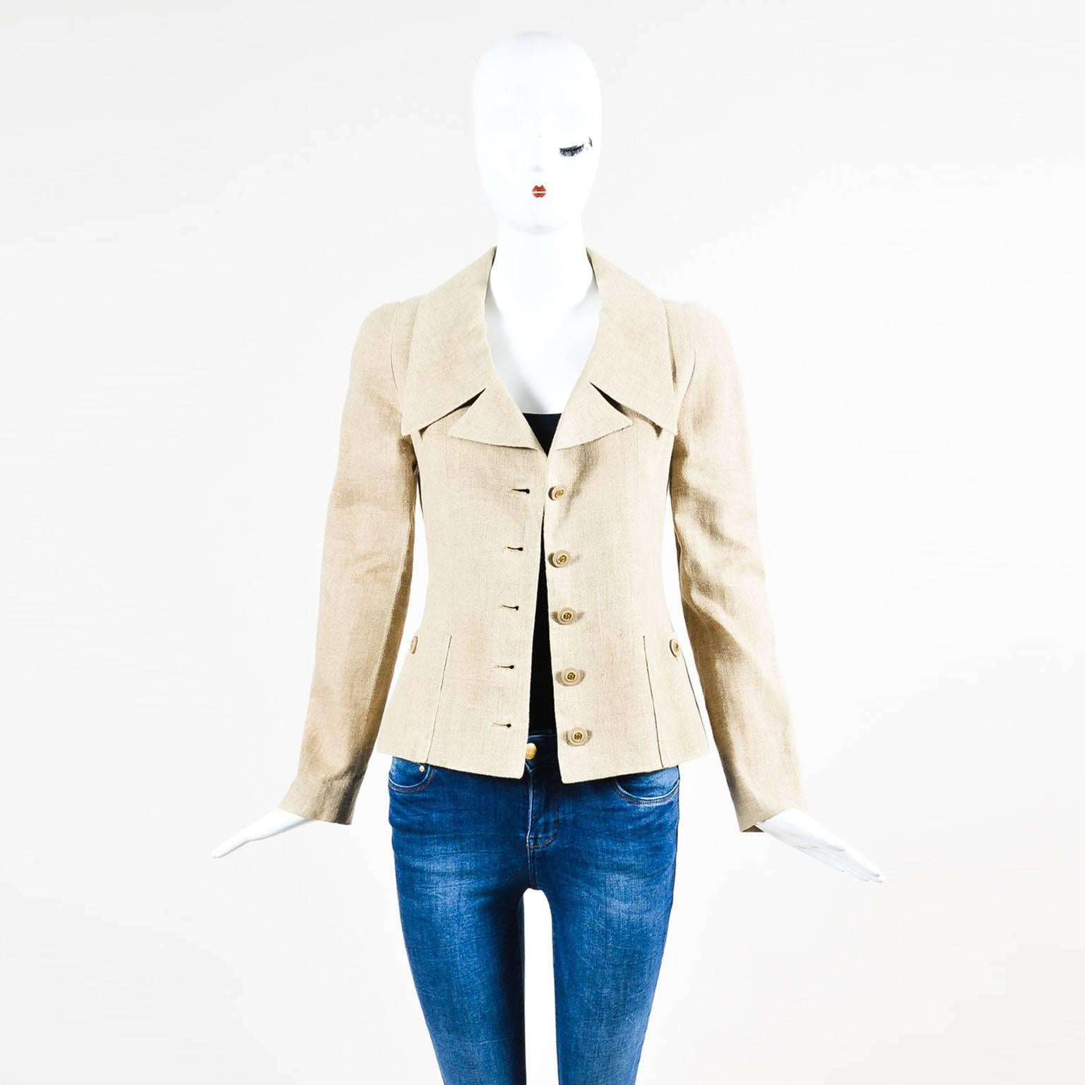 White Vintage Chanel 94P Tan Linen Gold Tone 'CC' Button Jacket SZ 36 For Sale