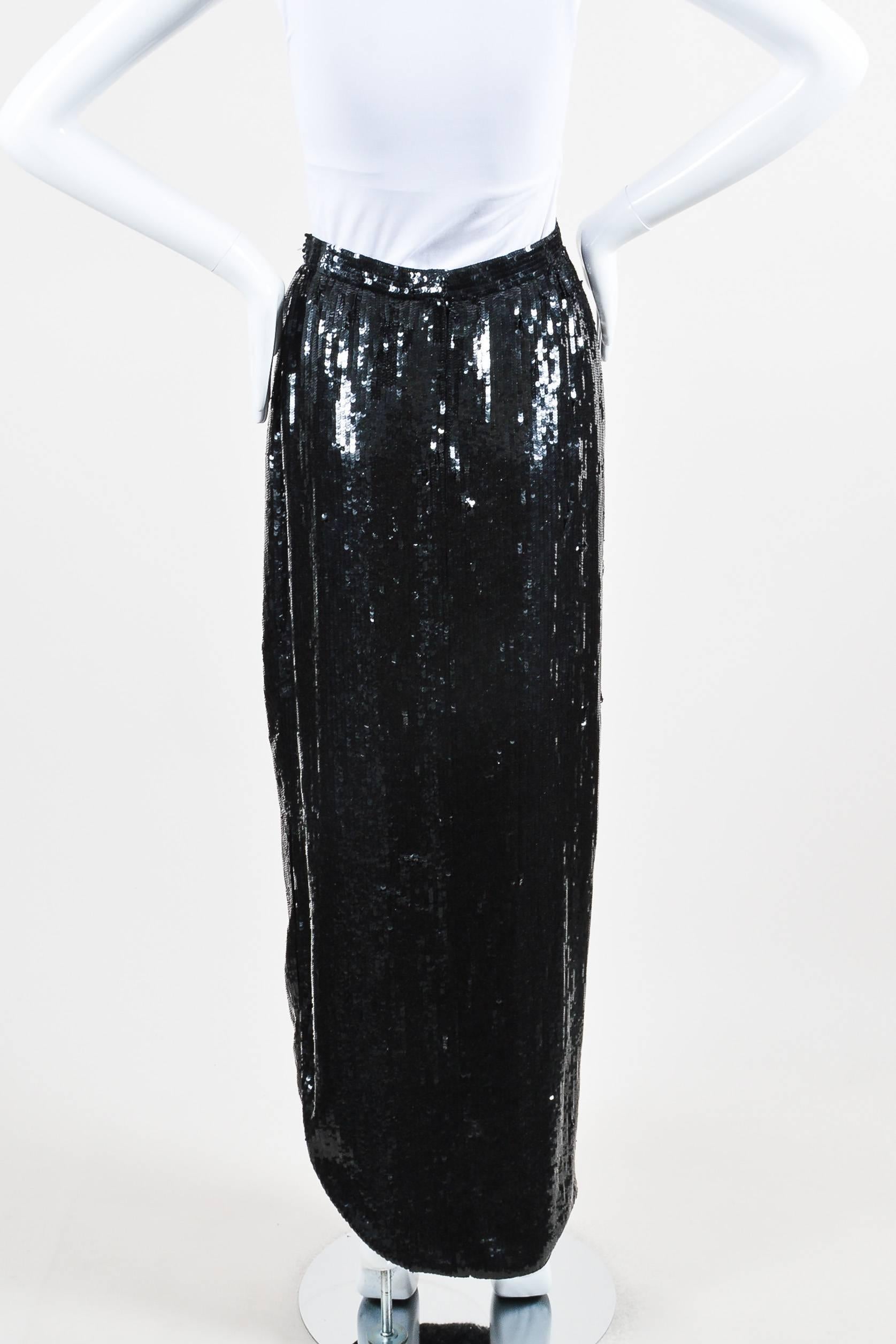 Vintage Carolina Herrera Black Sequin Maxi Column Skirt SZ 10 In Good Condition For Sale In Chicago, IL