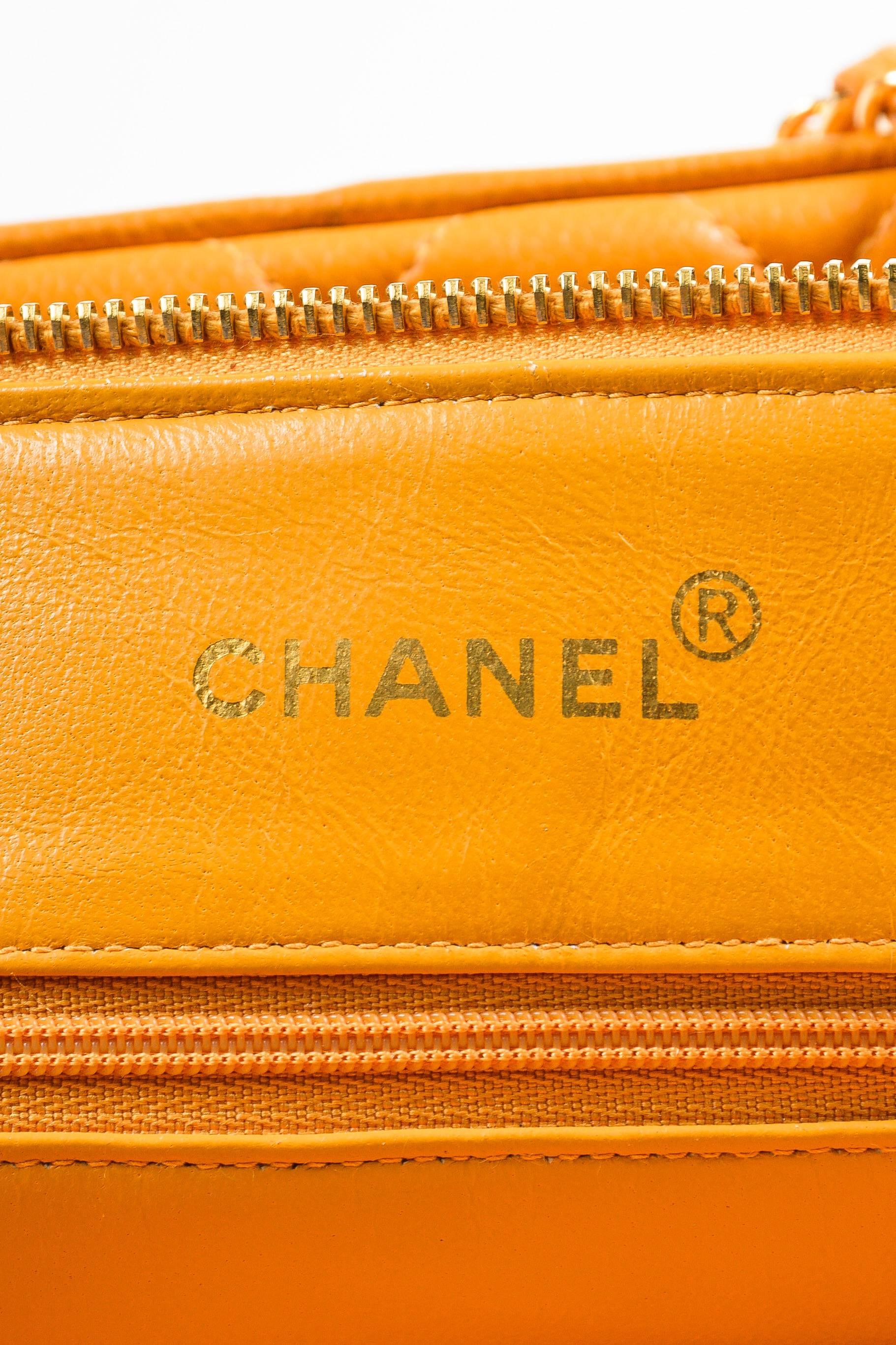 Vintage Chanel Orange Quilted Caviar Leather Quilted Shoulder Bag For Sale 3