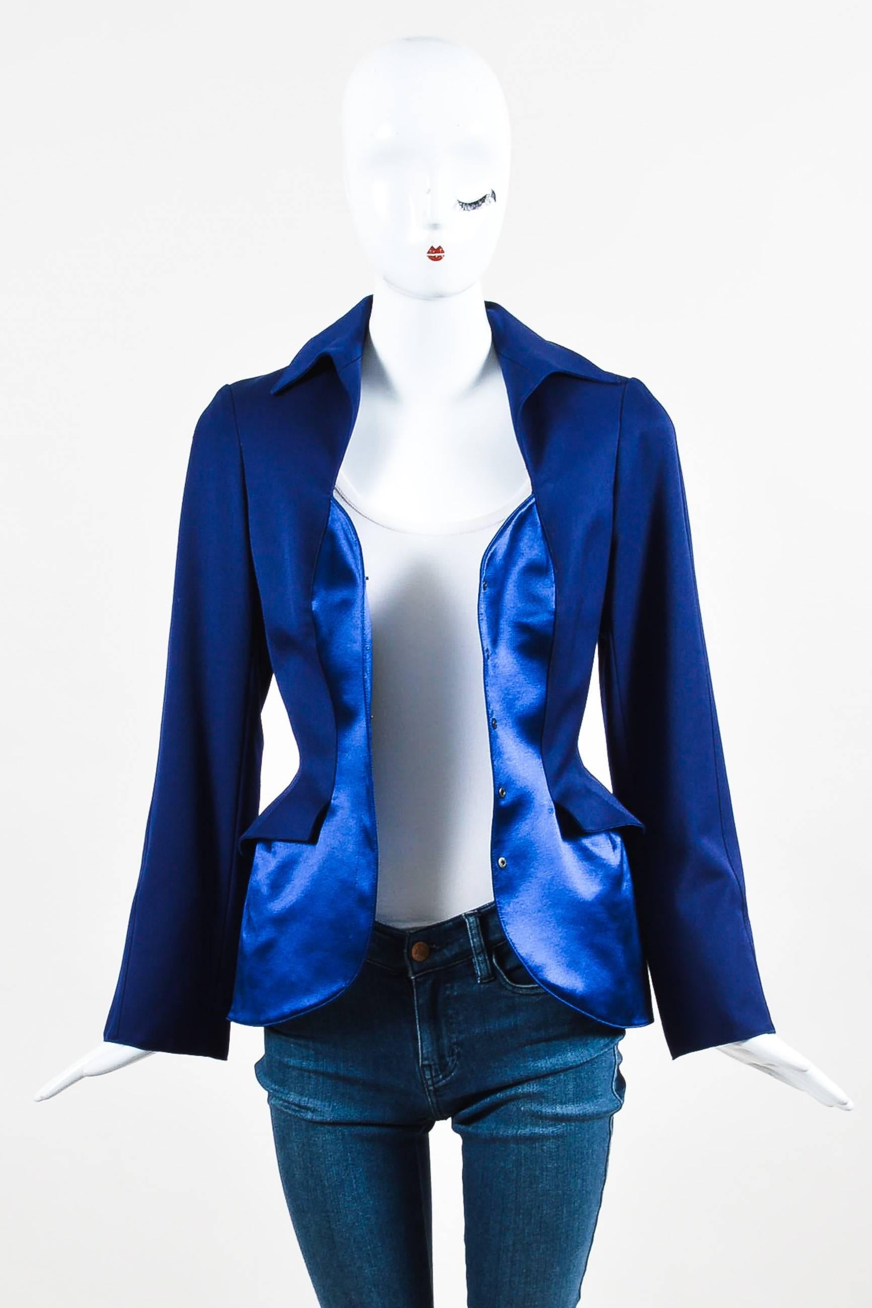 Women's Vintage Thierry Mugler Blue Wool & Silk Blend Structured Peplum Blazer SZ 40 For Sale