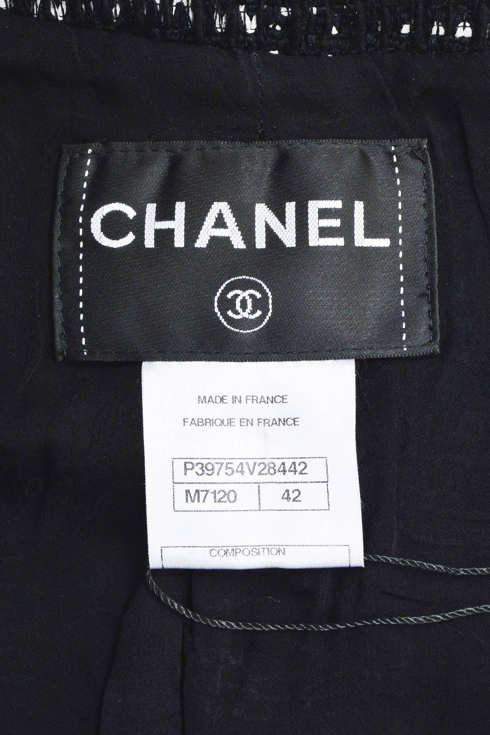 Chanel Black White Tweed Two Button No Collar Jacket Size 42 For Sale 1