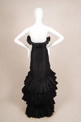 Oscar de la Renta Black Tiered Pleated Tulle Trim Strapless Mermaid Gown