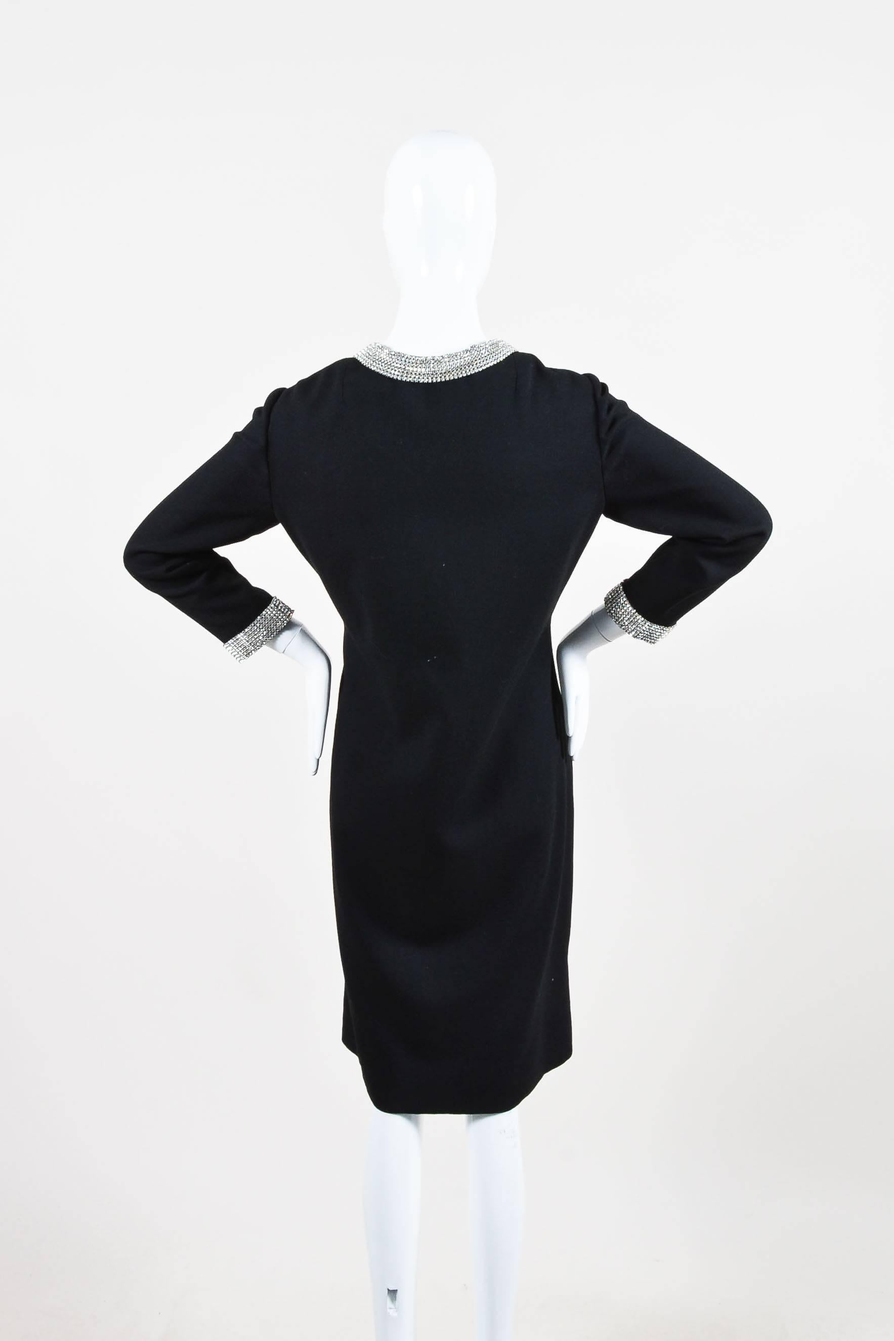 Vintage Oscar de la Renta Boutique Black Crepe Rhinestone Zip Up Dress In Good Condition For Sale In Chicago, IL