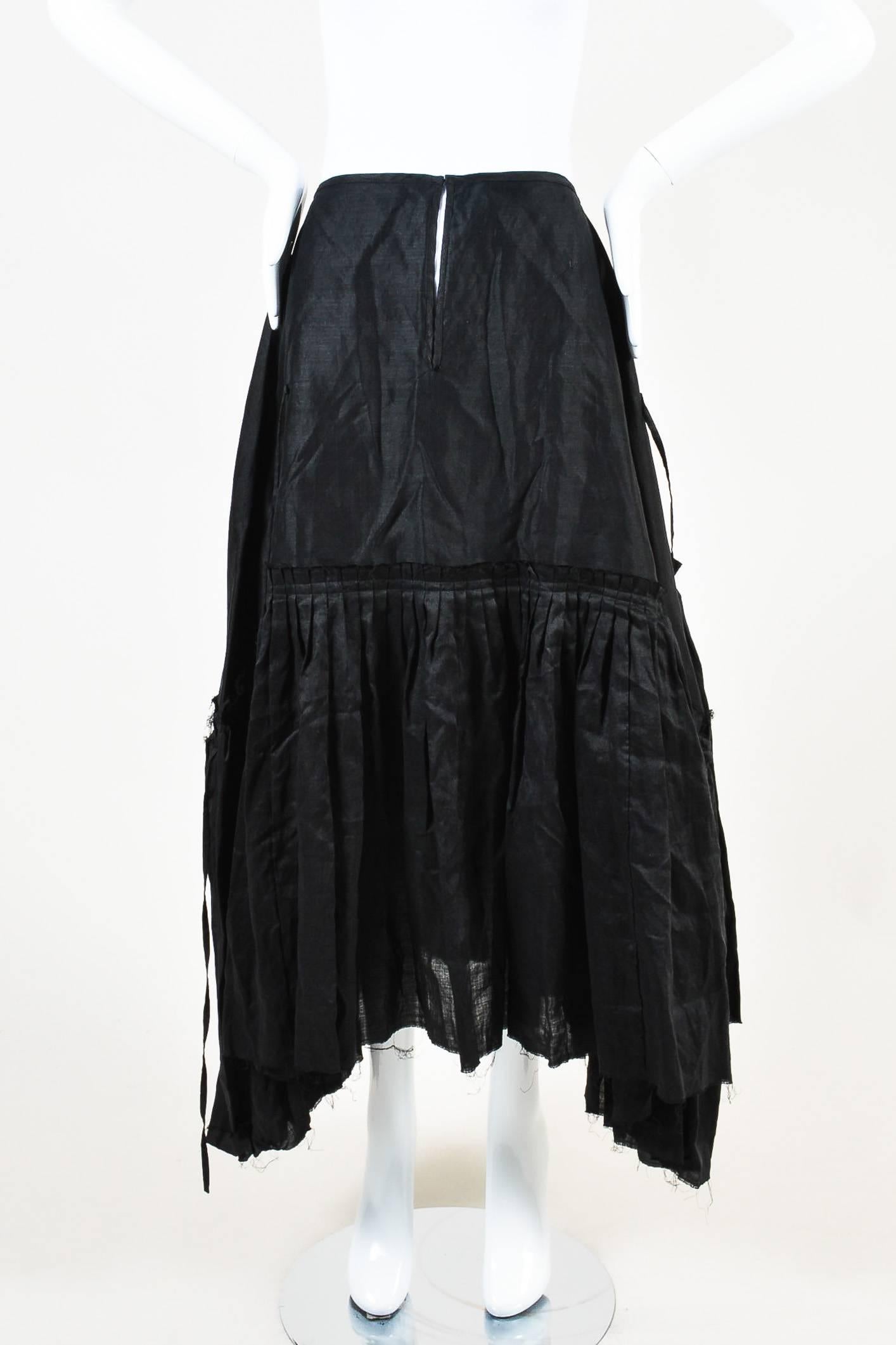 Junya Watanabe Comme des Garcons New w/Tag Black Linen Tiered Pleated Skirt SZ M In New Condition For Sale In Chicago, IL