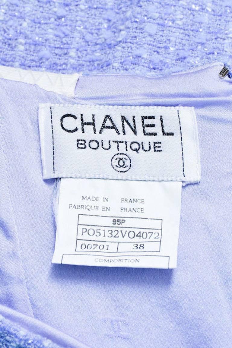 Chanel Boutique 95P Periwinkle Metallic Tweed Sequin Trim SS Skirt Suit Size 38 For Sale 1