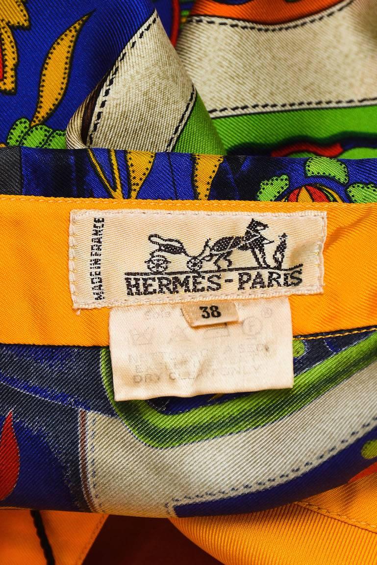 Vintage Hermes Multicolor Floral & Sangle Silk Printed Button Up Blouse Size 38 In Good Condition For Sale In Chicago, IL