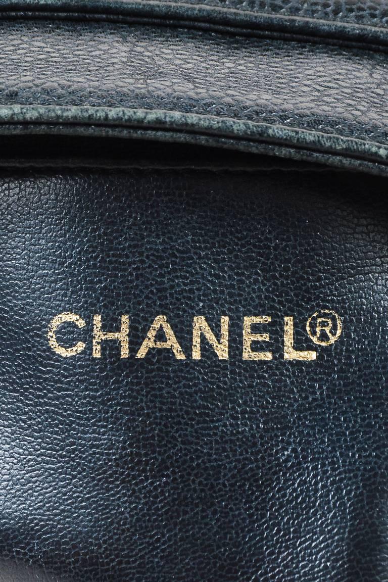 Vintage Chanel Black Caviar Leather Gold Tone Chain Link Shoulder Bag For Sale 3