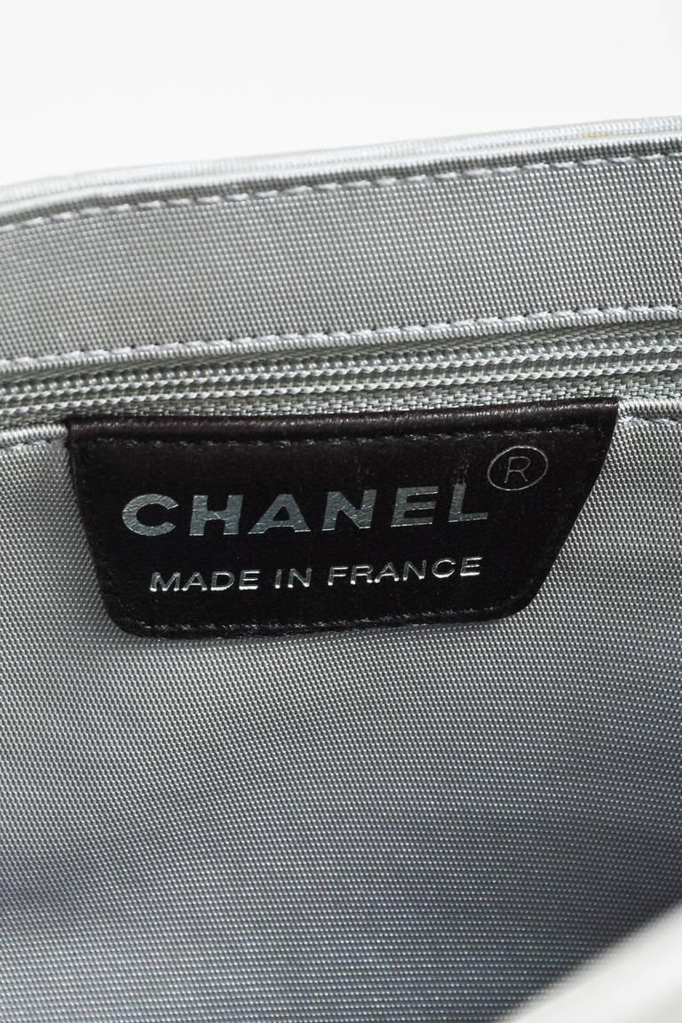 Vintage Chanel Light Gray Canvas Nylon Quilted Top Handle Bag For Sale 3