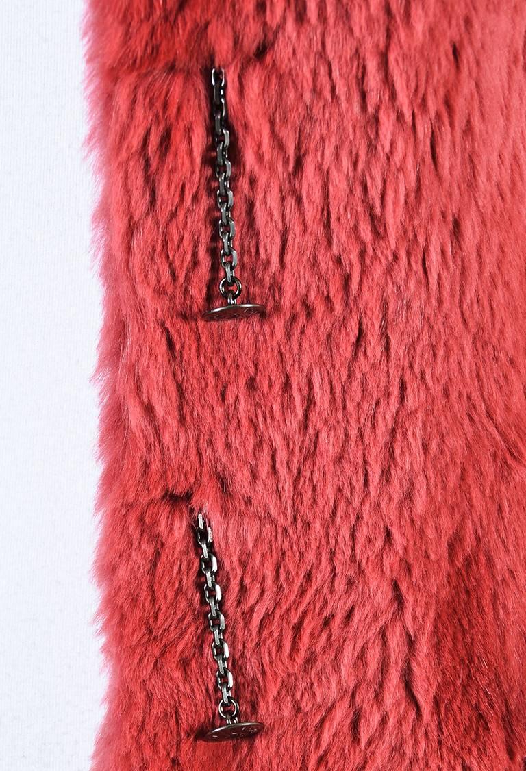 Women's or Men's Vintage Chanel Boutique 97A Pink Rabbit Fur Wool Blend V Neck SL Vest For Sale