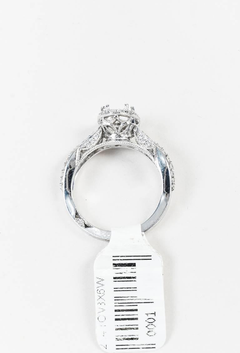 Women's Tacori 00013314 18K Oval Diamond Dantela Engagement Setting For Sale