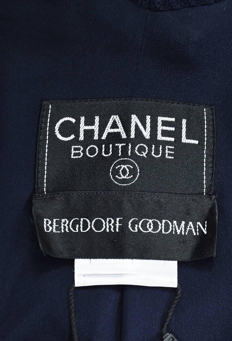 Women's Vintage Chanel Boutique 97A Navy Multicolor Wool Dot Trim Jacket SZ 40 For Sale