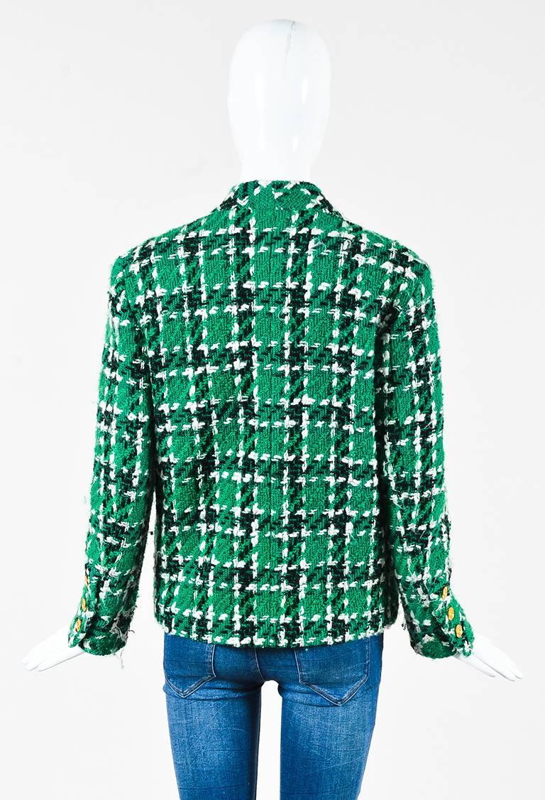 Chanel Boutique Green Wool Houndstooth Tweed Blazer Jacket SZ 36 In Good Condition For Sale In Chicago, IL