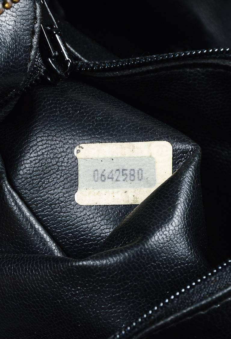 VINTAGE Chanel Black Lambskin Leather Chevron Quilted Shoulder Bag For Sale 4