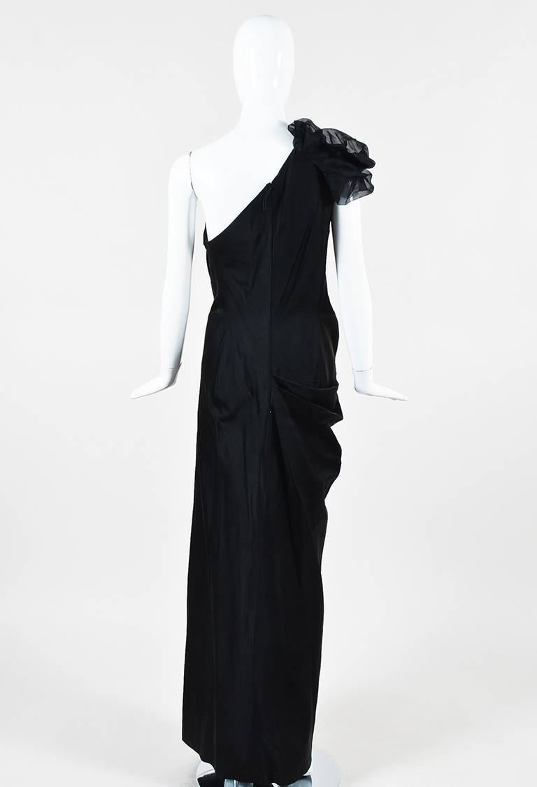 J. Mendel Black Silk Satin Gathered One Shoulder Gown SZ 14 In Good Condition For Sale In Chicago, IL