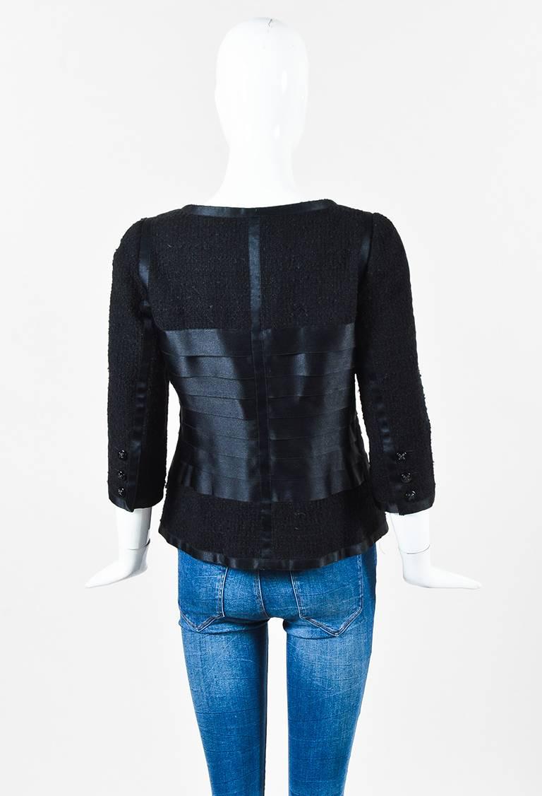 Chanel Autumn 2006 Black Tweed & Satin Tiered Trim Jacket SZ 40 In Excellent Condition For Sale In Chicago, IL
