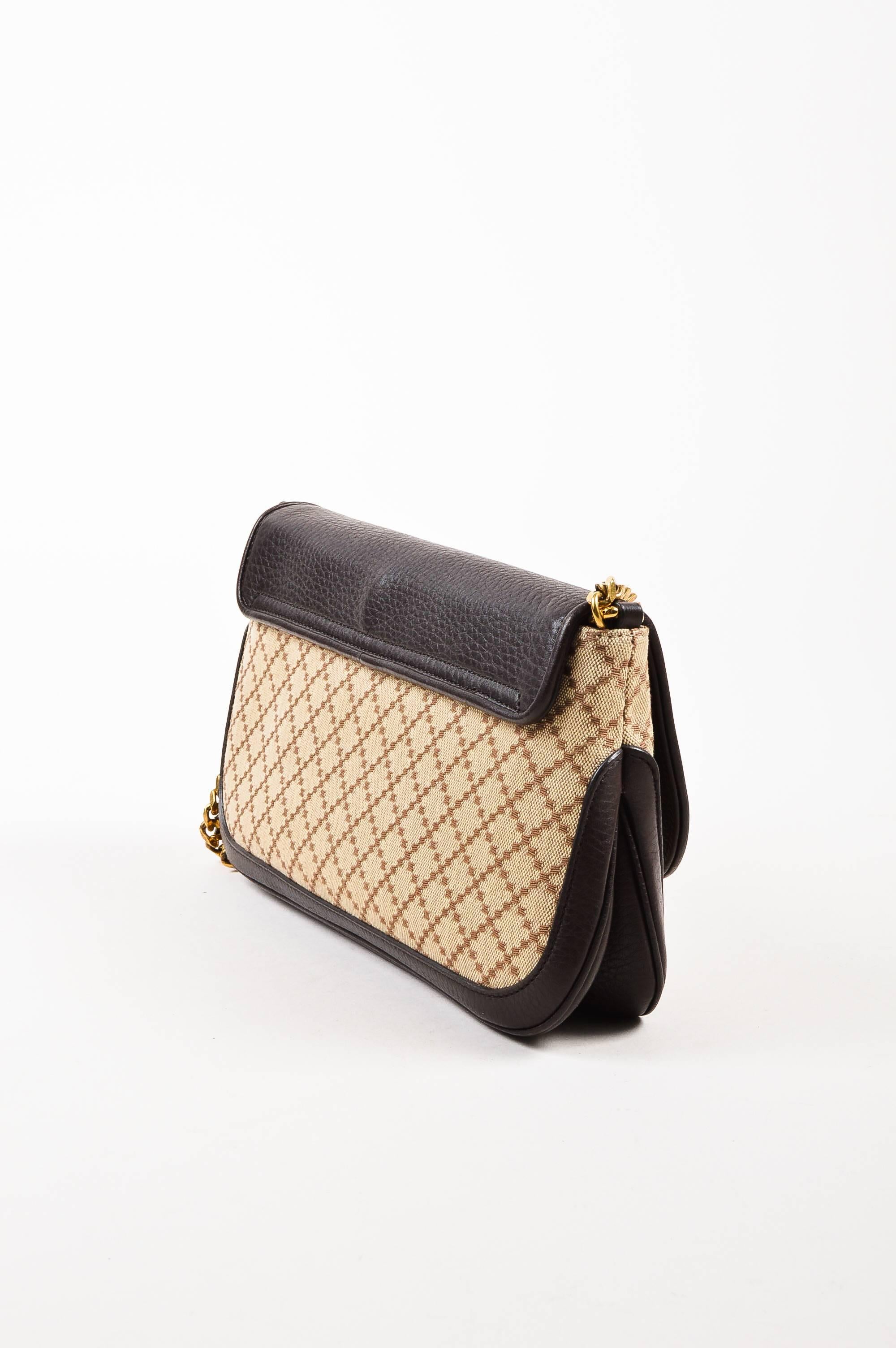 Retails for $1980. Gucci purse in a chic design that is great for daily use. From the 