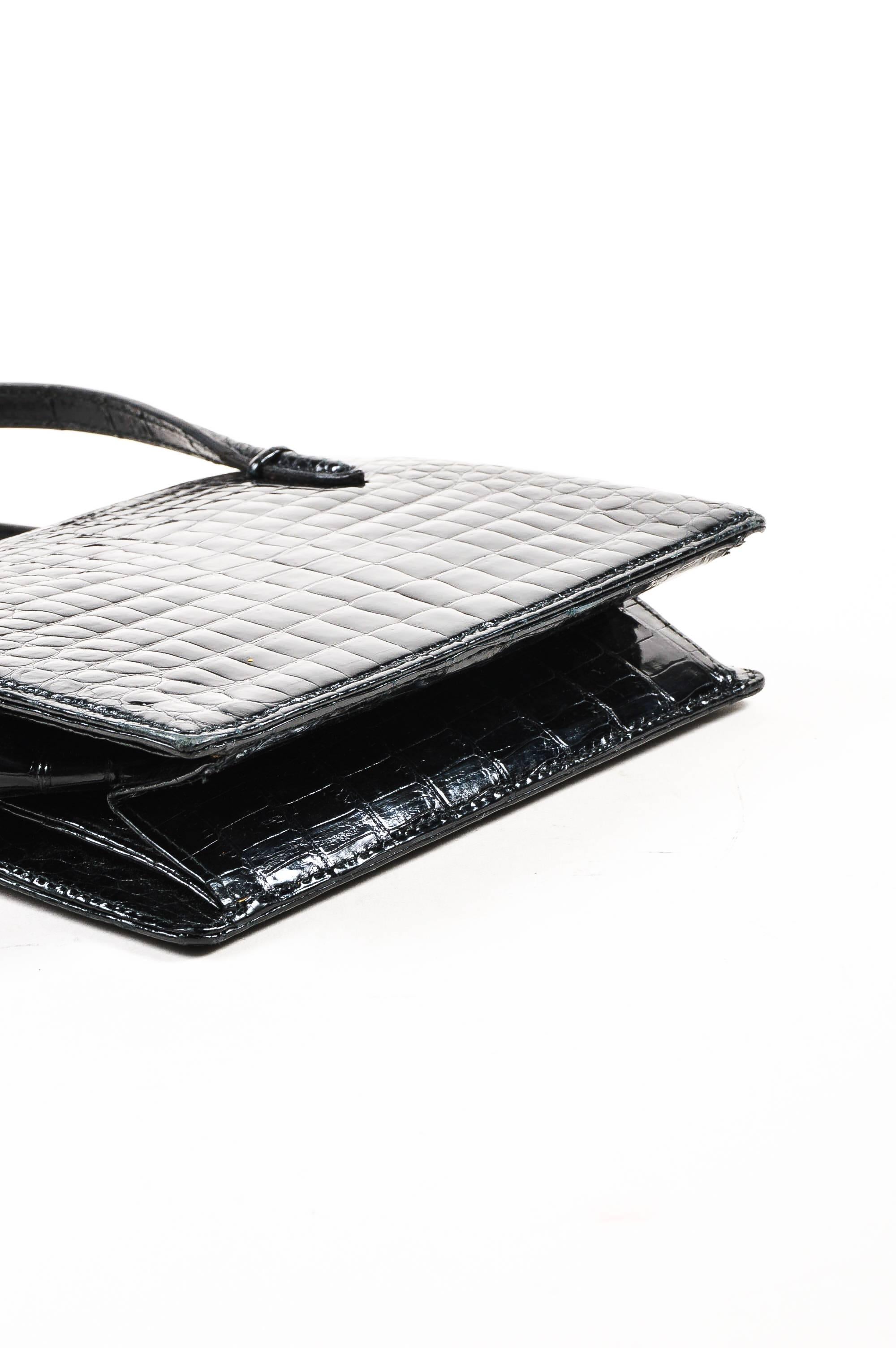 Vintage Gucci Black Crocodile Leather Structured Handbag In Good Condition For Sale In Chicago, IL