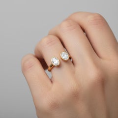 Toi et Moi Gemstone Ring: Two Moissanites