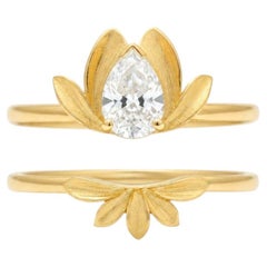 Pear-Cut Moissanite Two-Piece Lotus Ring, Silver, gold