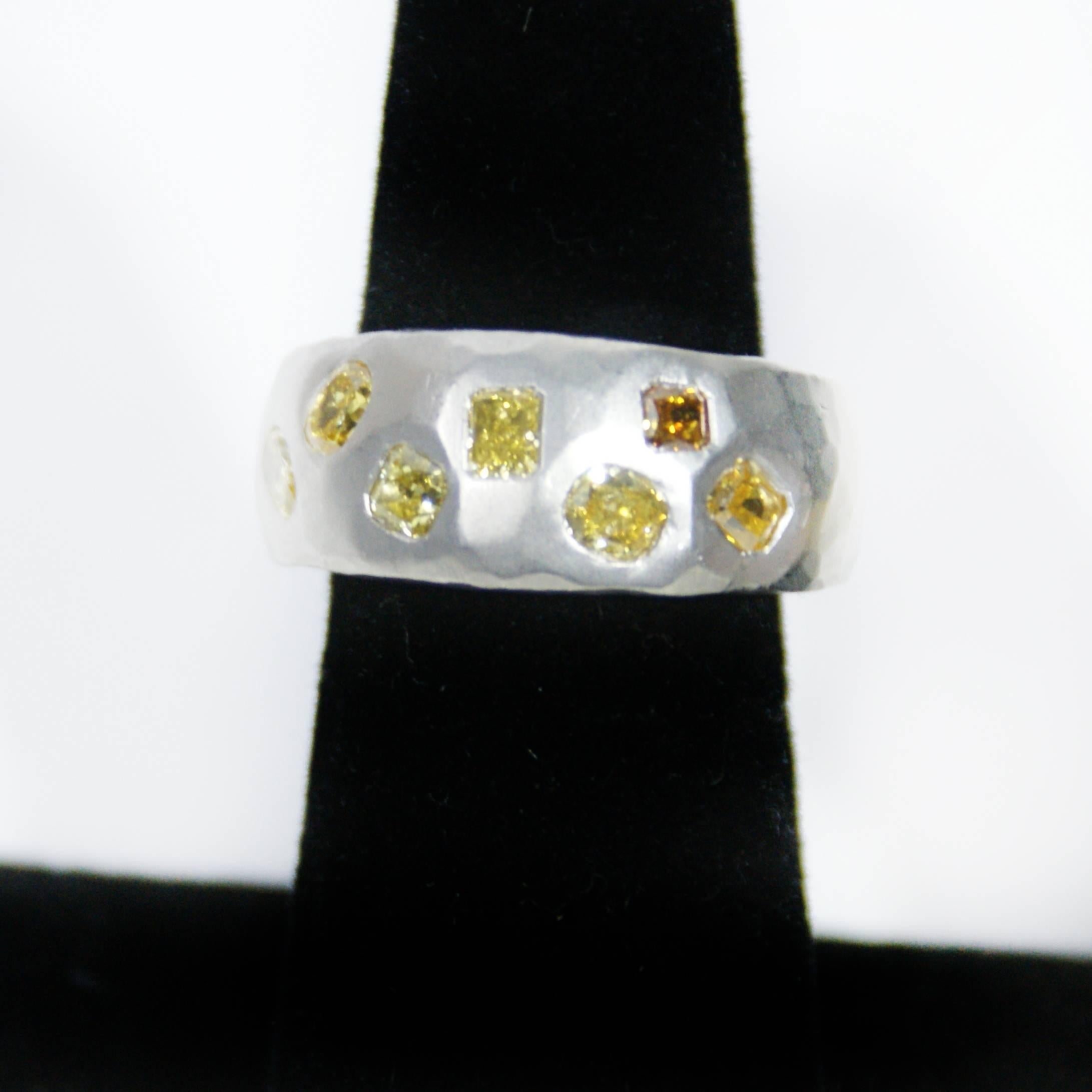 Yellow Diamond Platinum Band Ring In New Condition For Sale In Narberth, PA