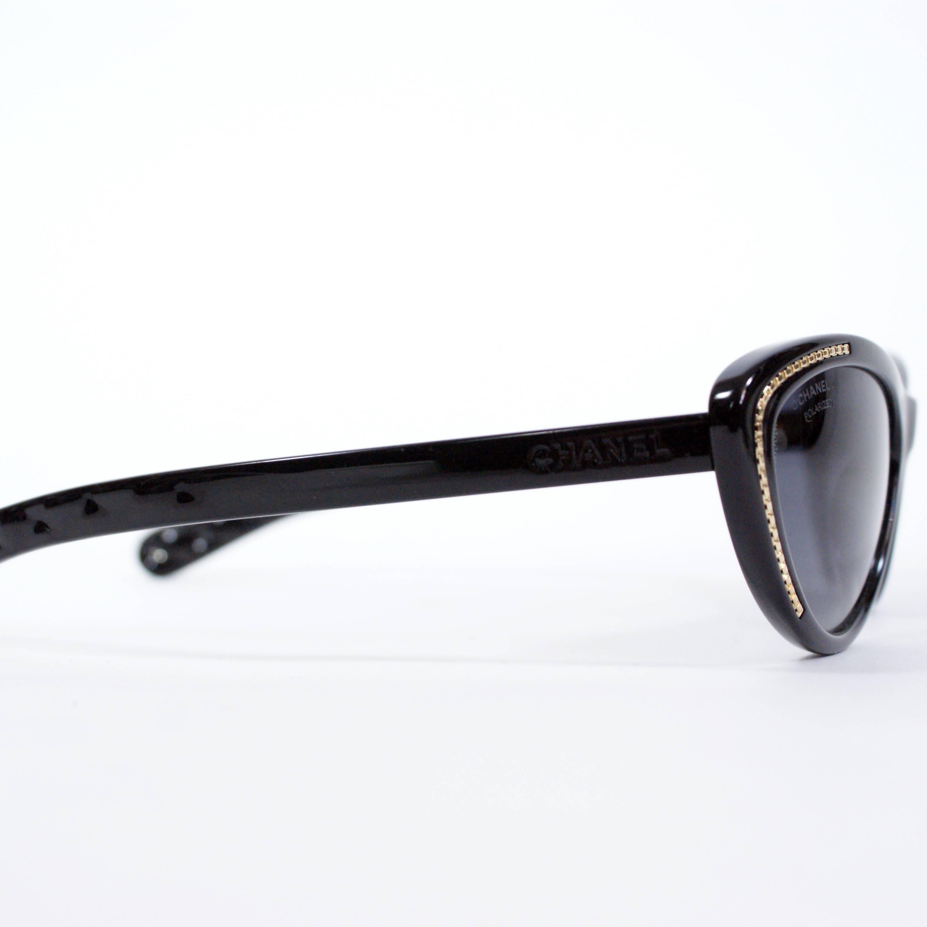 Chanel Cat-Eye Black Sunglasses In New Condition For Sale In Narberth, PA