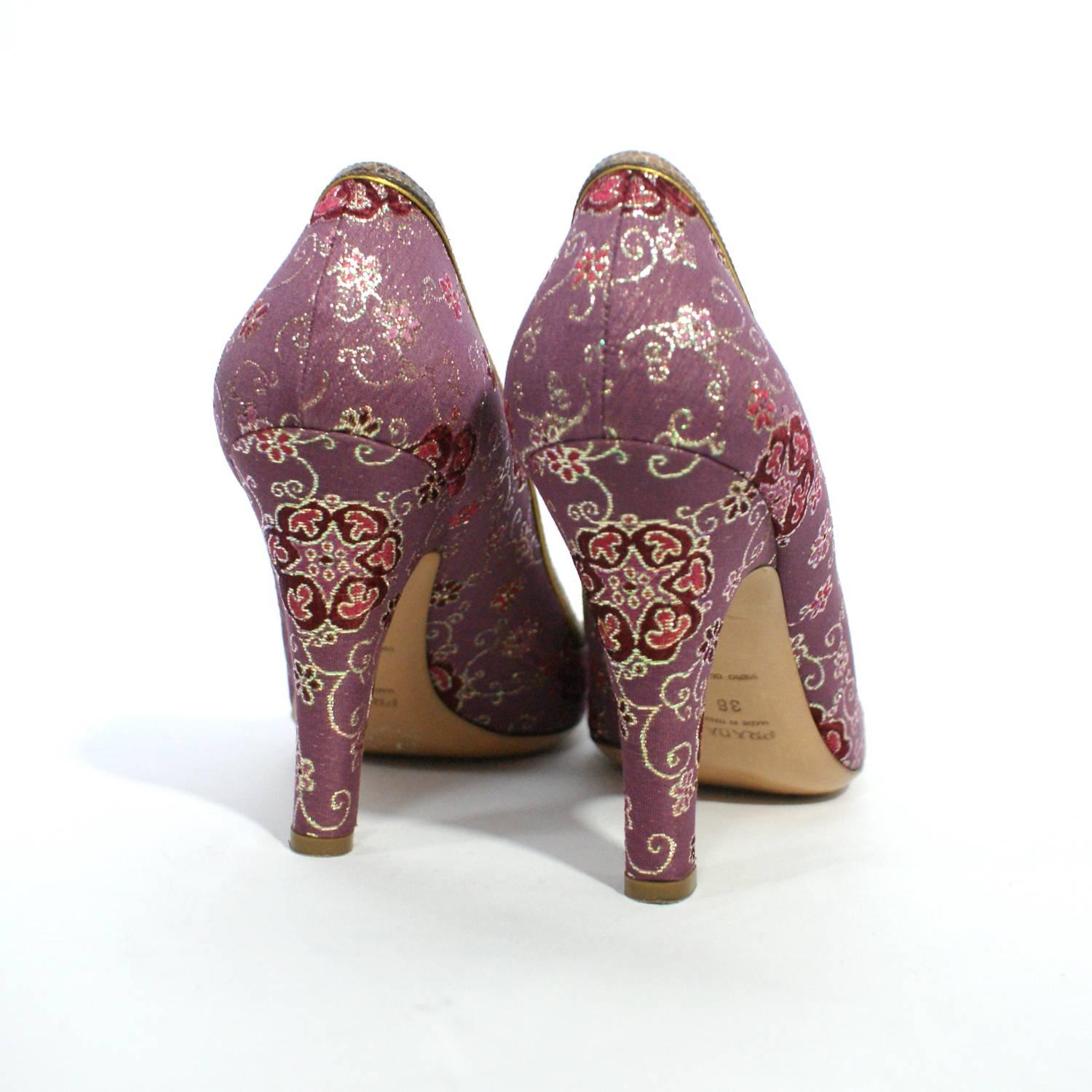 Prada Mauve Tapestry Heels In Excellent Condition In Narberth, PA
