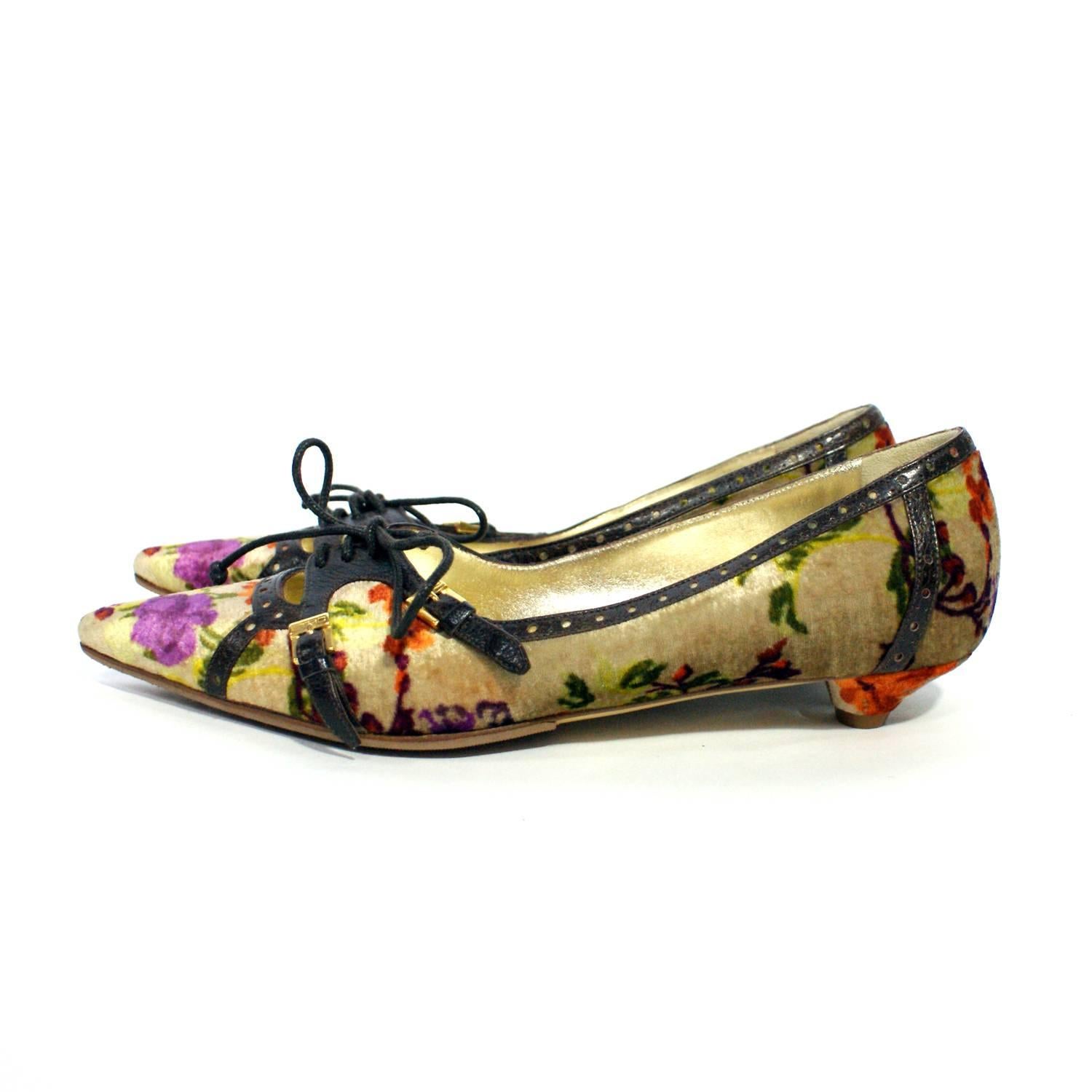 Etro Velvet Paisley Floral Design Kitten Heels 1
