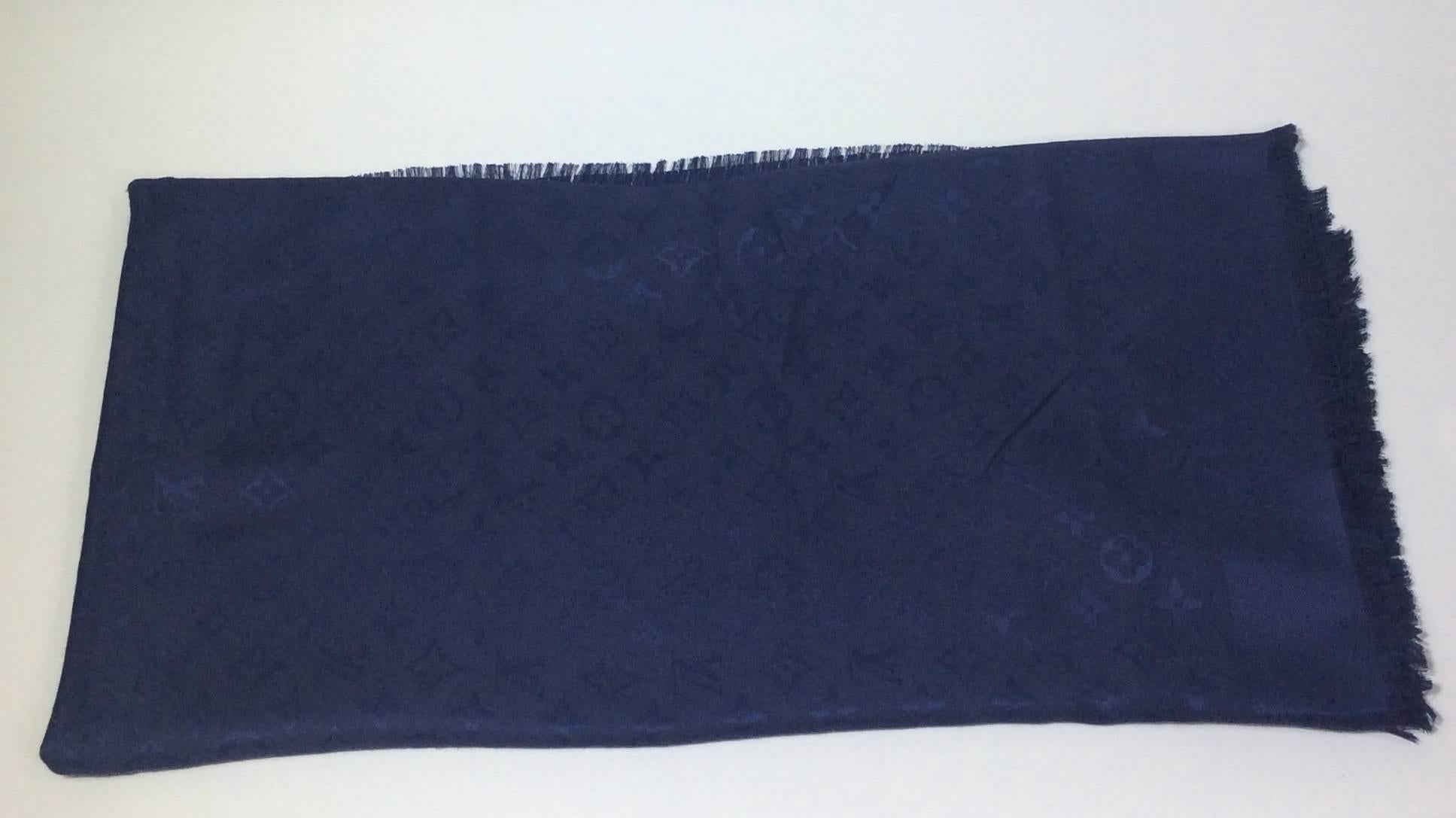 Louis Vuitton Navy LV Print Scarf In Excellent Condition In Narberth, PA