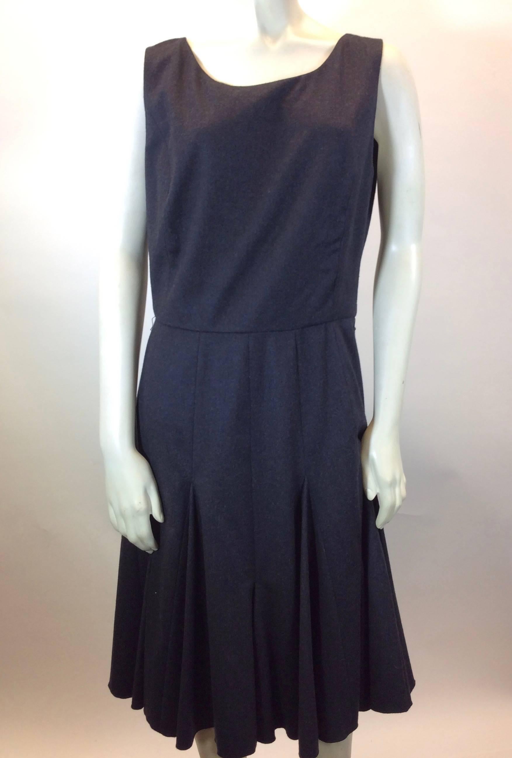 Women's Oscar De La Renta Dark Grey Wool Belted Dress For Sale