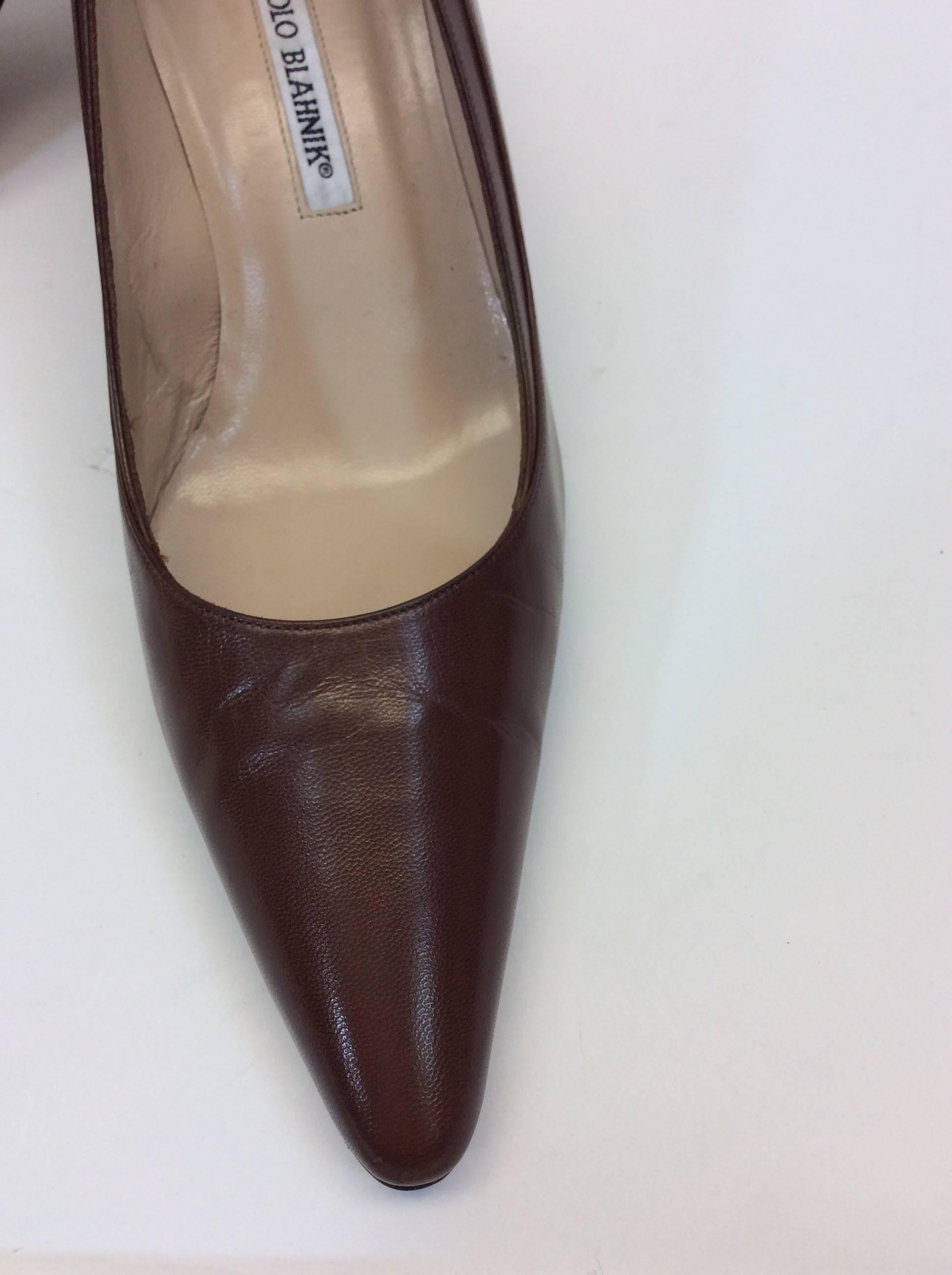 Manolo Blahnik Mocha Leather Short Heel For Sale 1