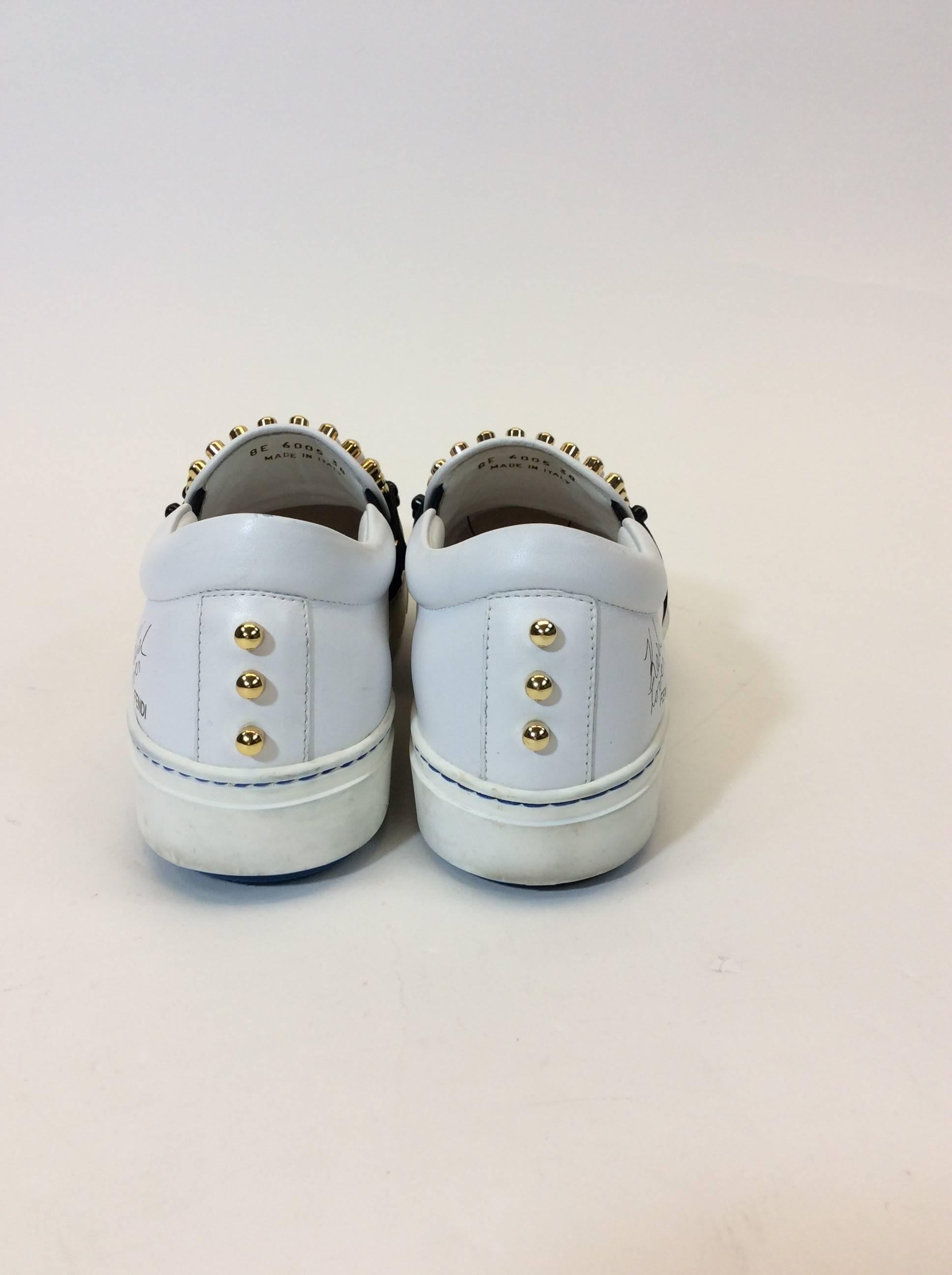 Fendi Karl Studded Leather Sneakers In Good Condition For Sale In Narberth, PA