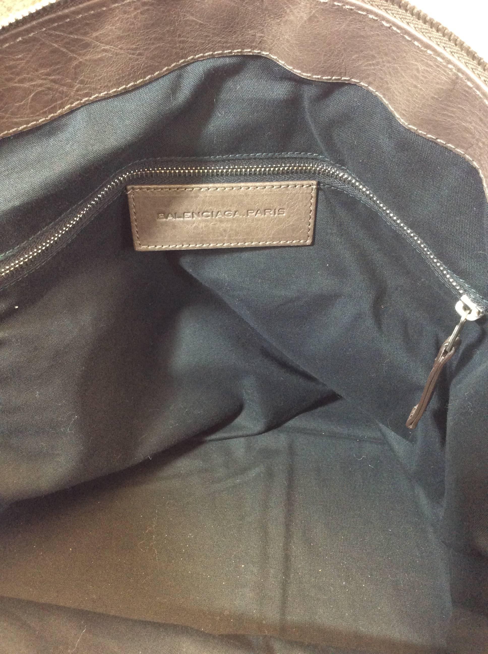 Balenciaga Brown Leather Weekender Handbag  For Sale 4
