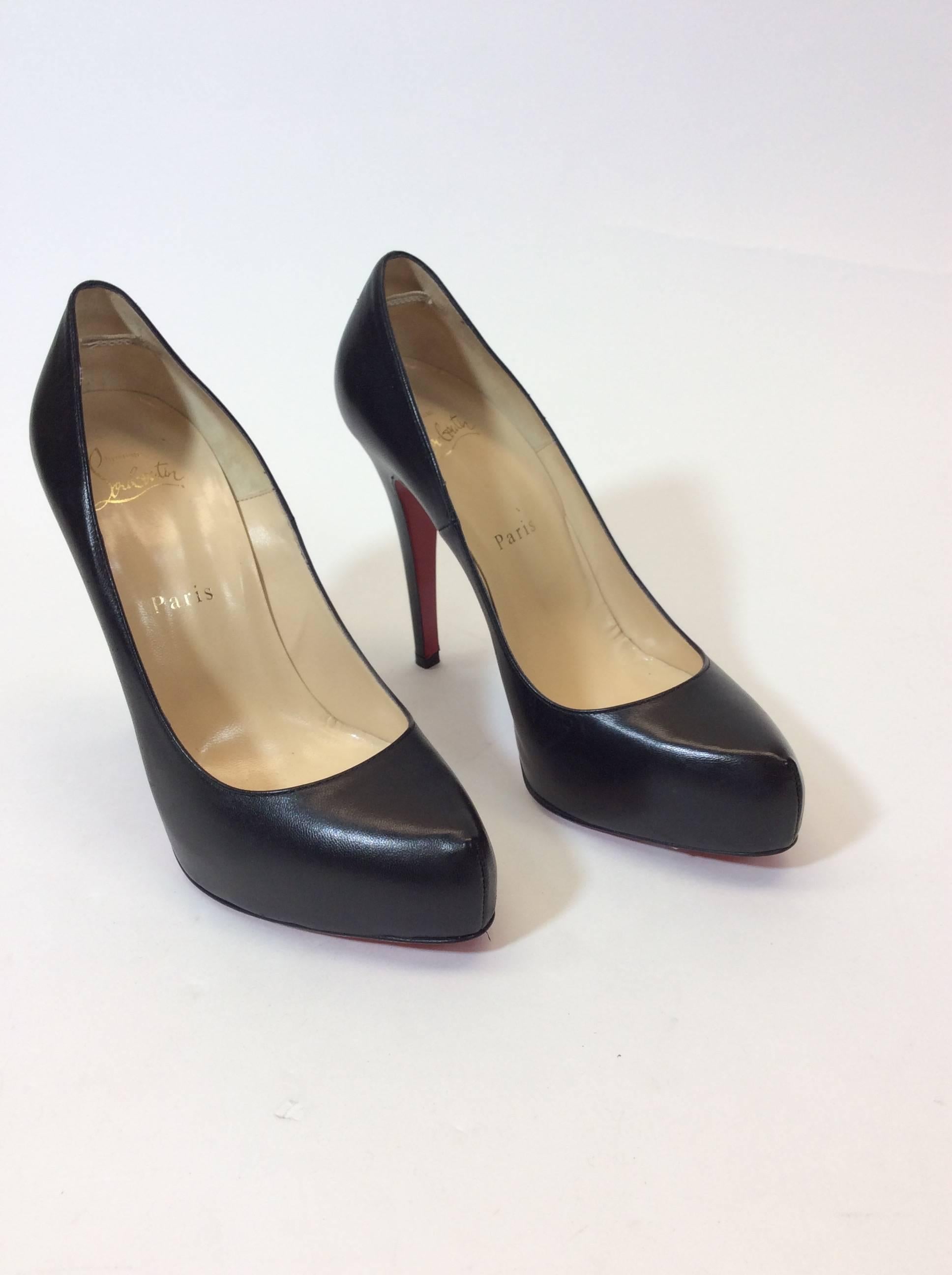 Brown Christian Louboutin Round Pointed Toe Black Pump