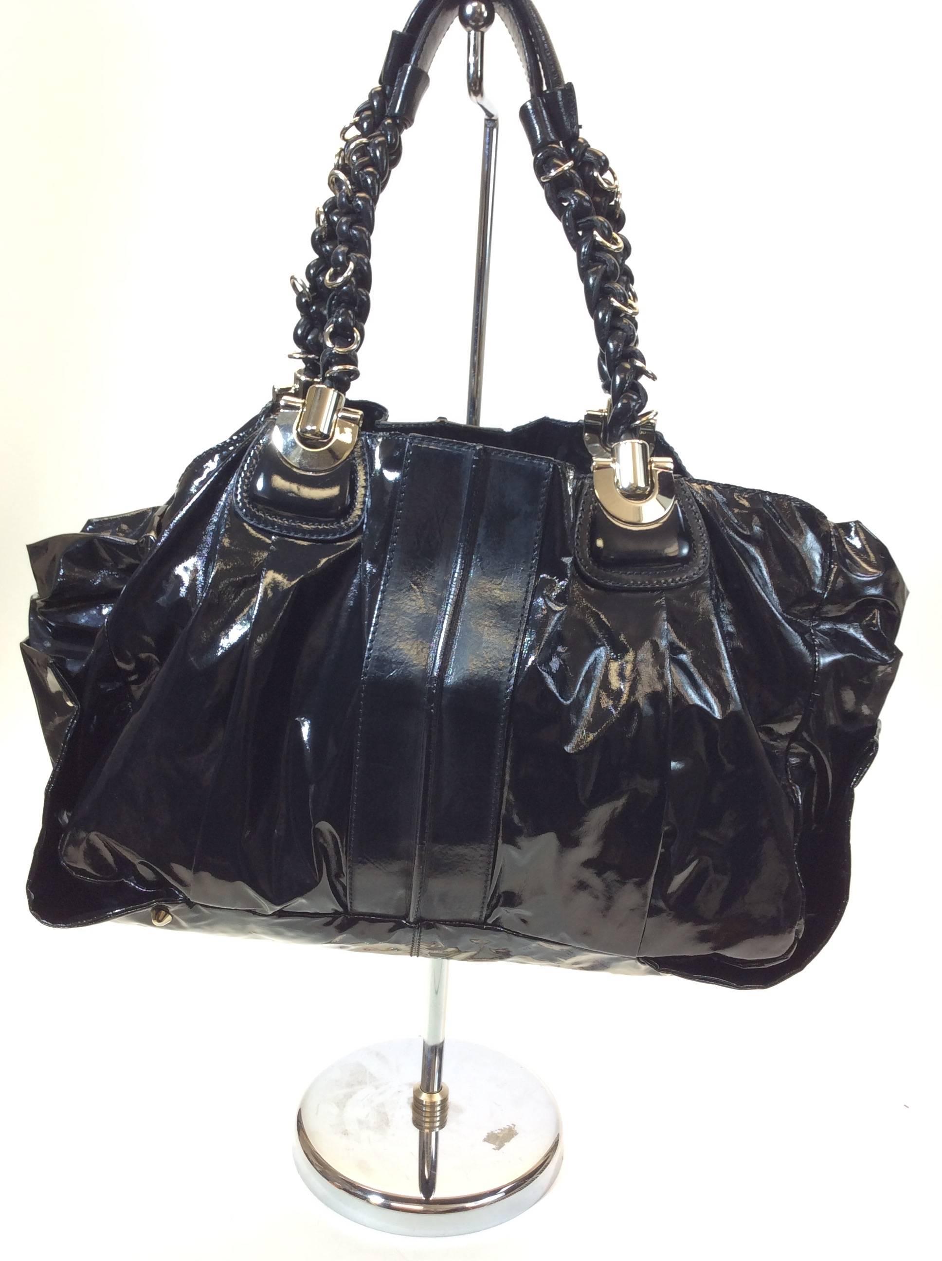 Chloe Black Patent Leather Large Tote Bag In Excellent Condition For Sale In Narberth, PA