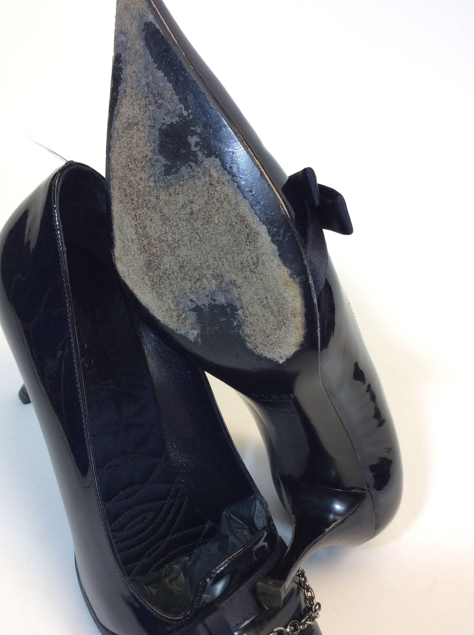 Gucci Navy Patent Leather Pump For Sale 3