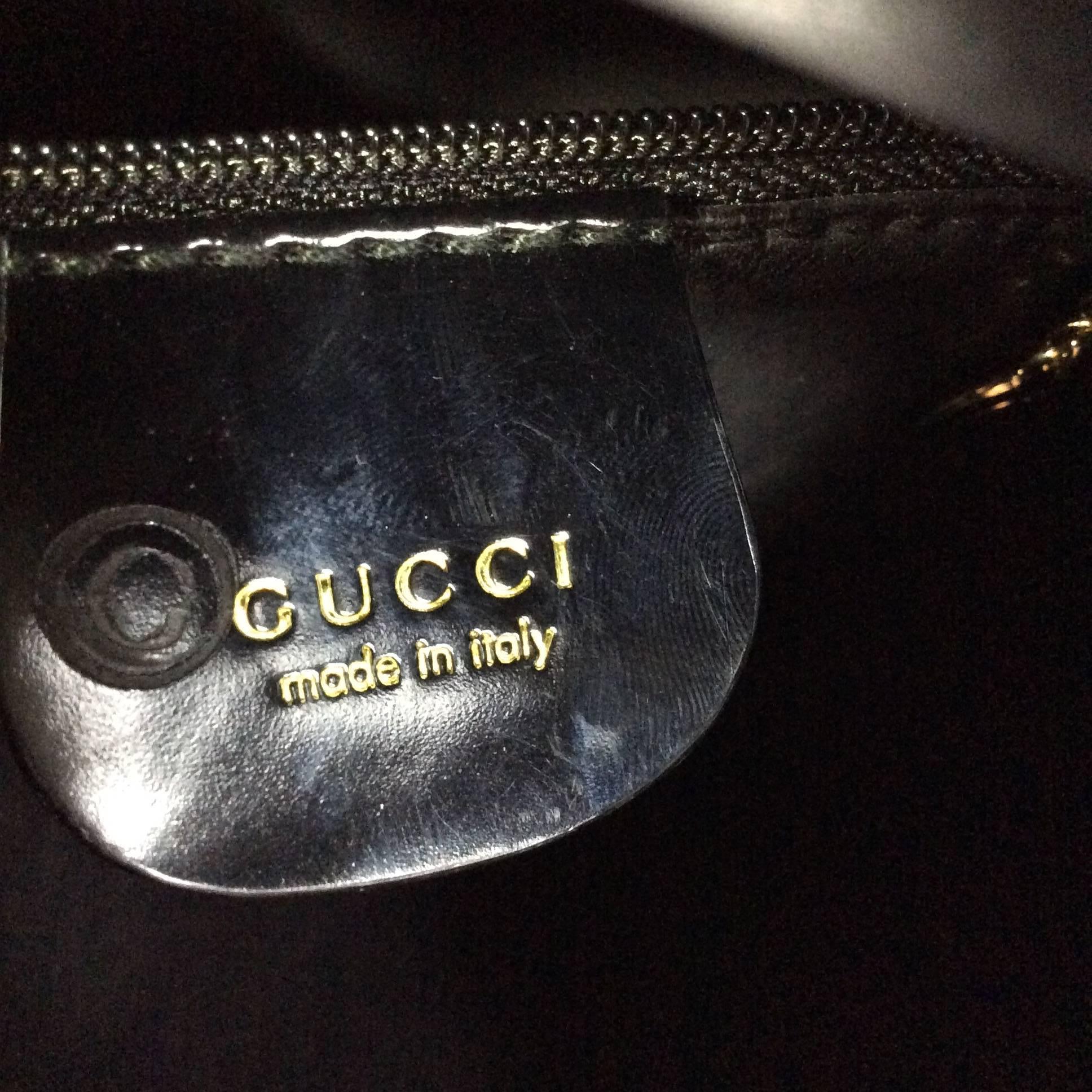 Women's Gucci Black High Polished Leather Sling Bag For Sale