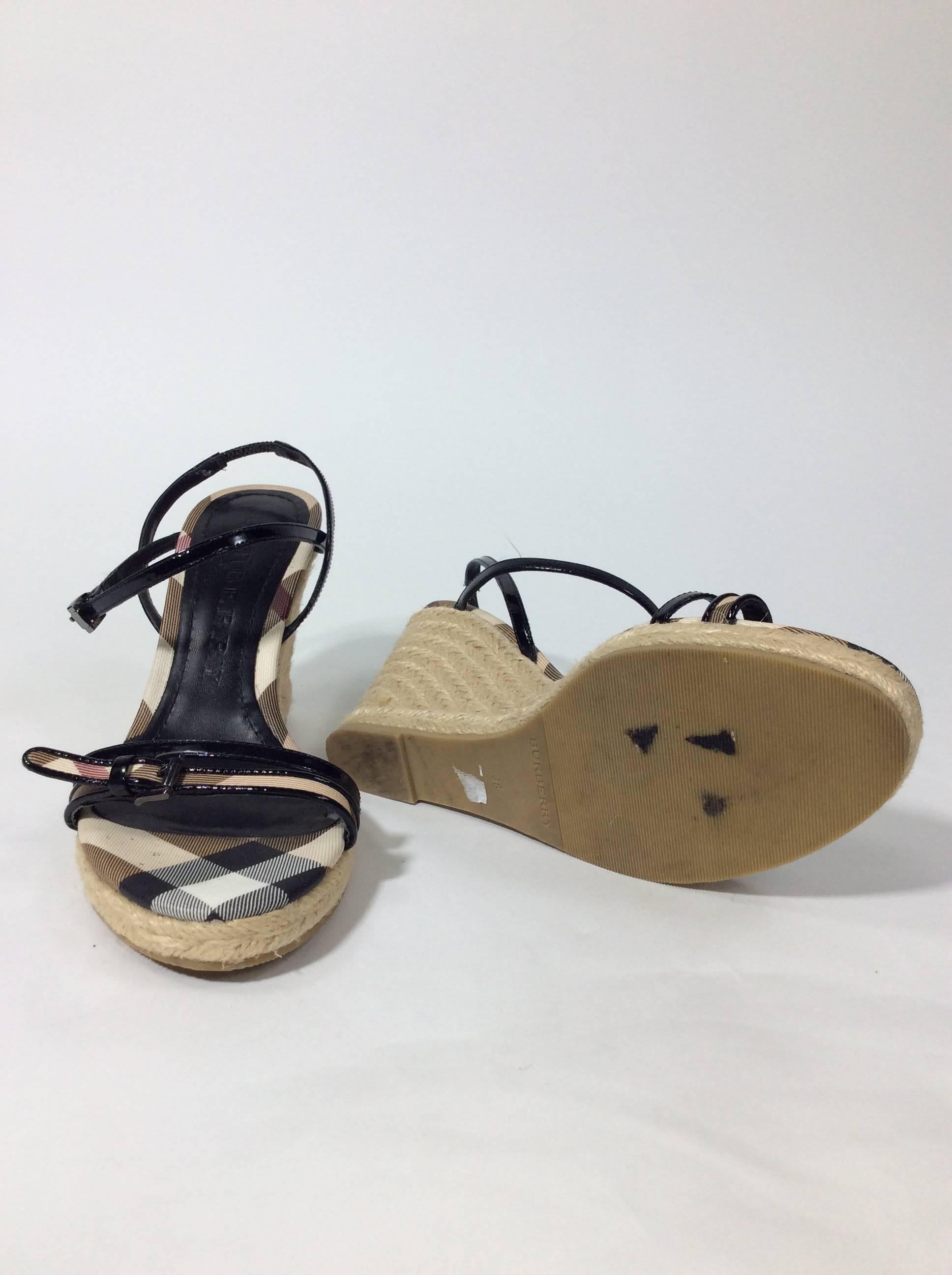 Burberry Plaid Crossed Ankle Strap Wedges In Excellent Condition In Narberth, PA