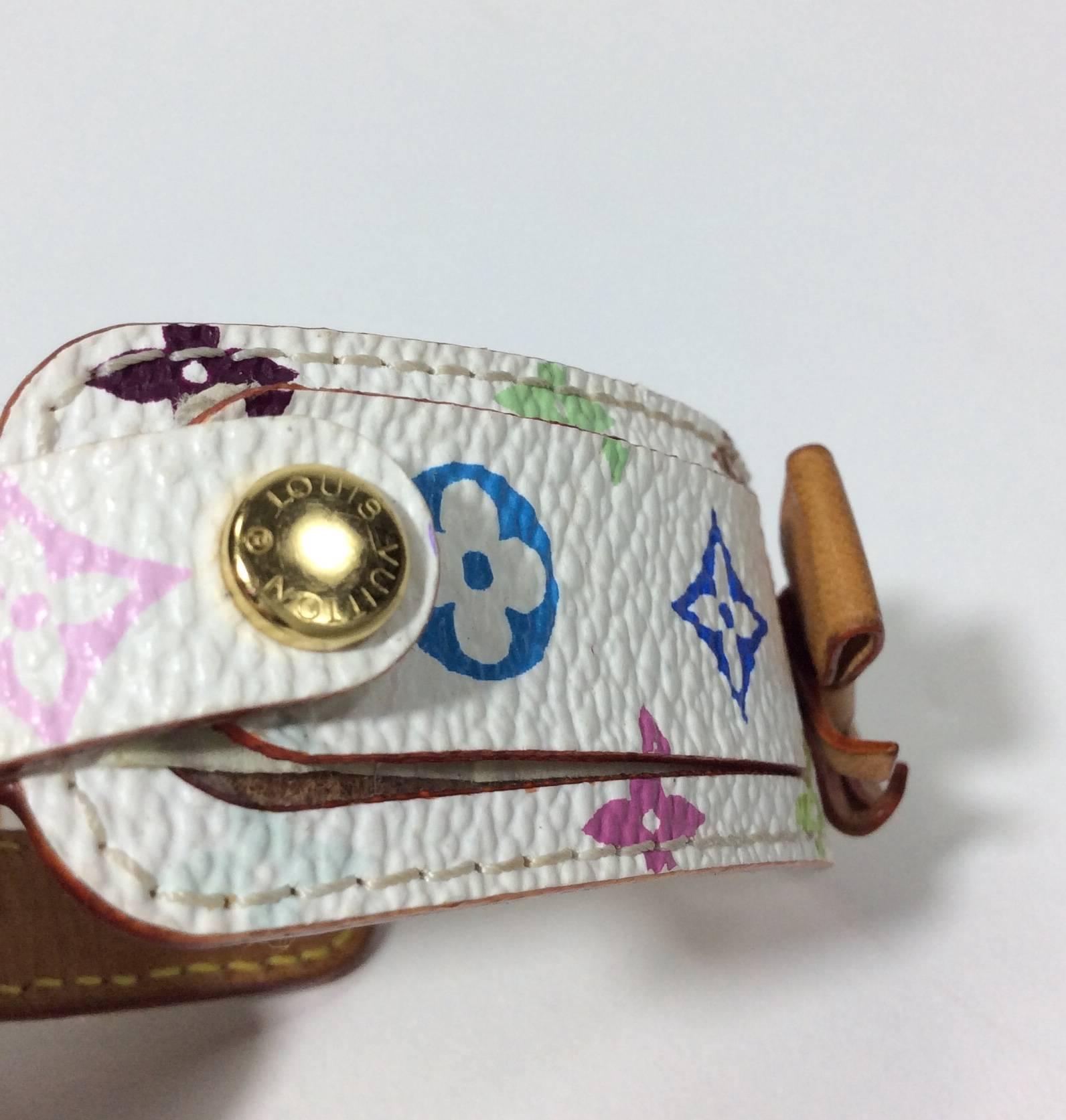 Leather Bracelet
Bow Detail
Multi Color LV Repeating Logo
Leather Bow Detail
Gold-tone Hardware and Closure