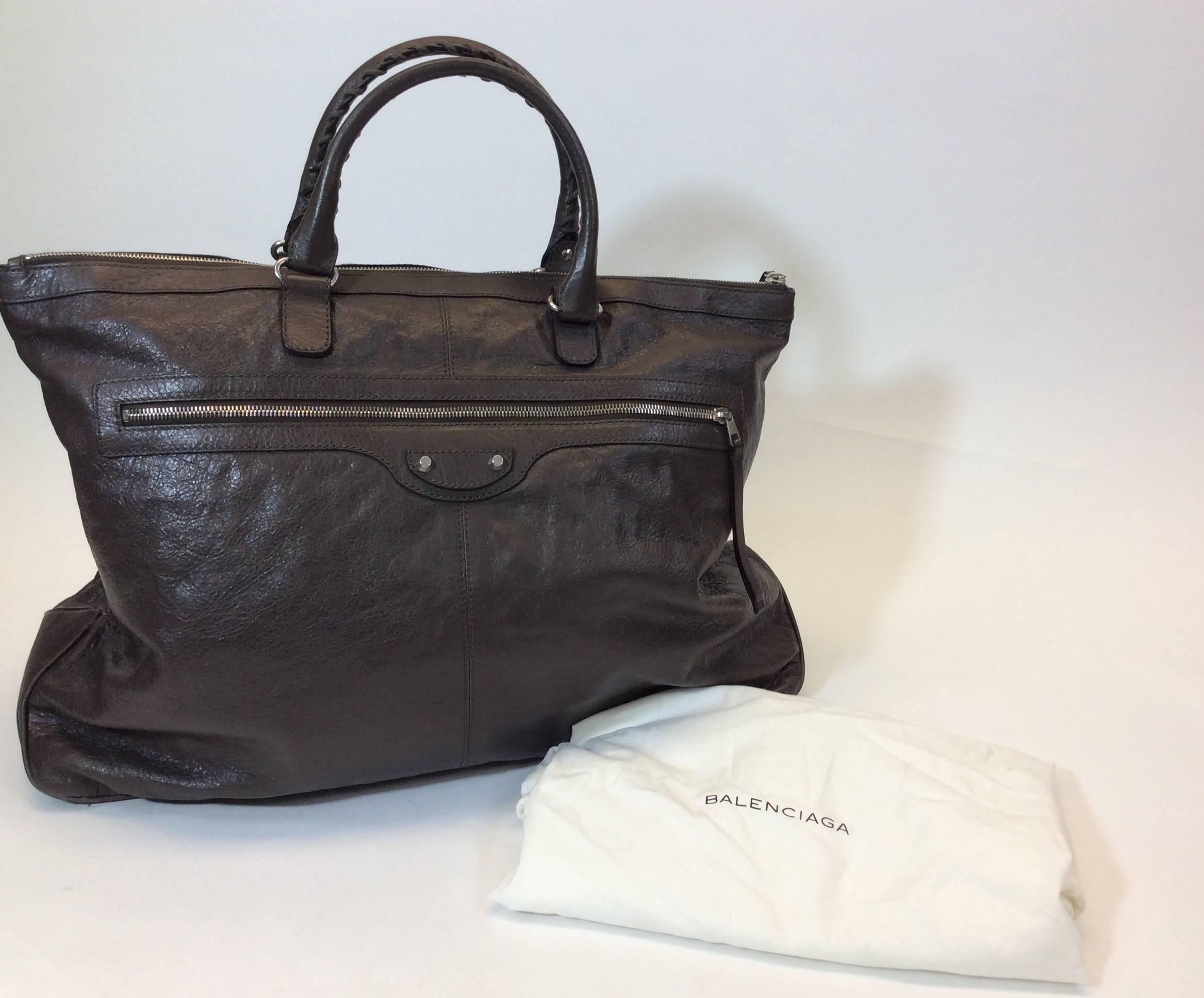 Balenciaga Brown Leather Weekender Handbag  For Sale 5
