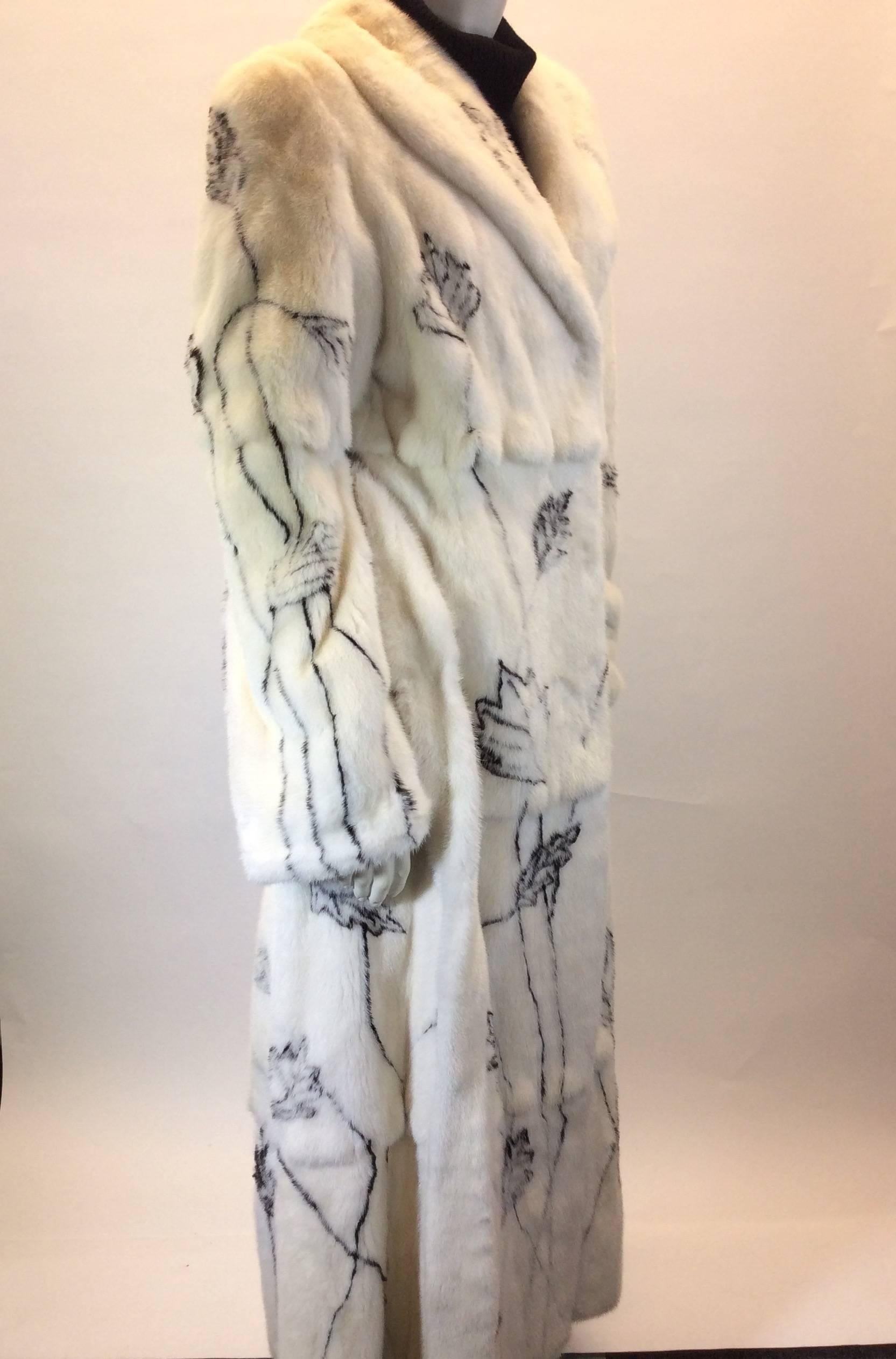 Gray Zuki White and Black Floral Mink Swing Coat For Sale