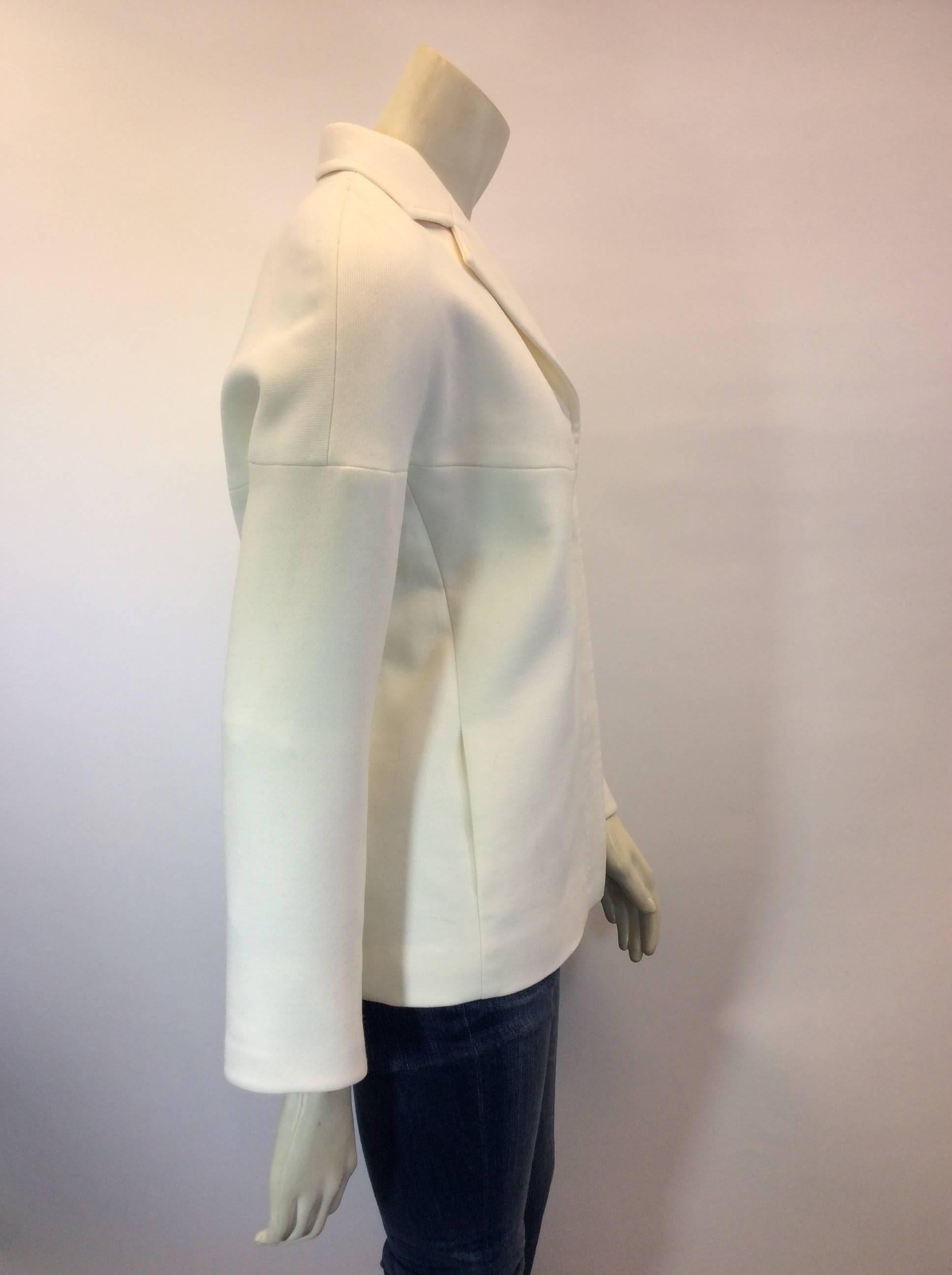 Women's Akris White Zipped Boxy Blazer For Sale