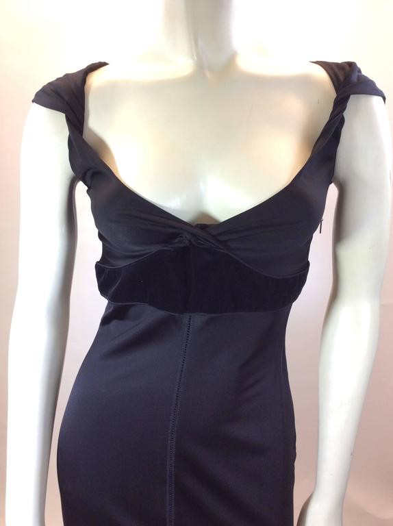 Gucci Black Sleeveless Velvet Trim Dress For Sale at 1stDibs