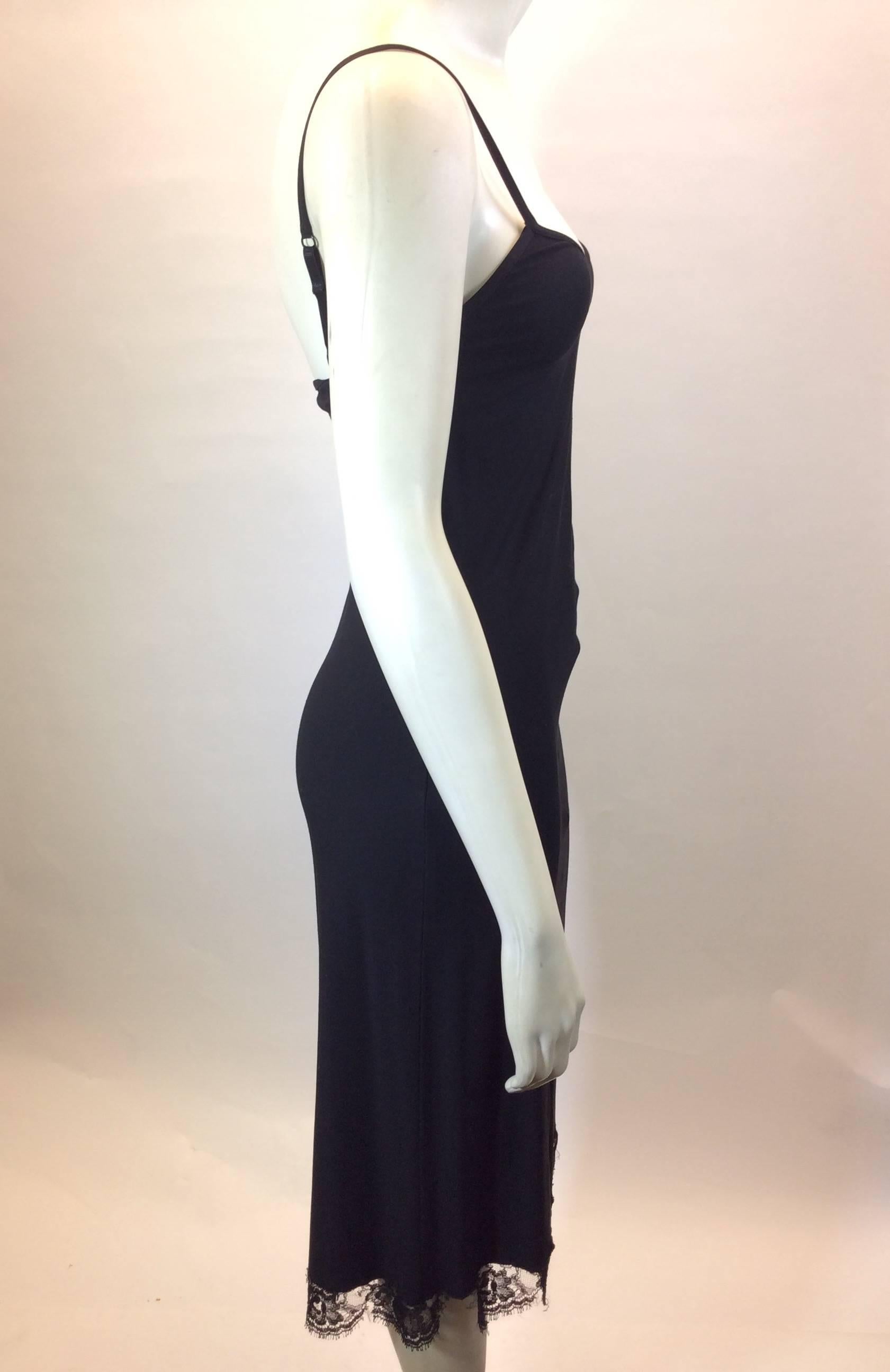 Gucci Black Lace Trim Size Dress In Excellent Condition For Sale In Narberth, PA