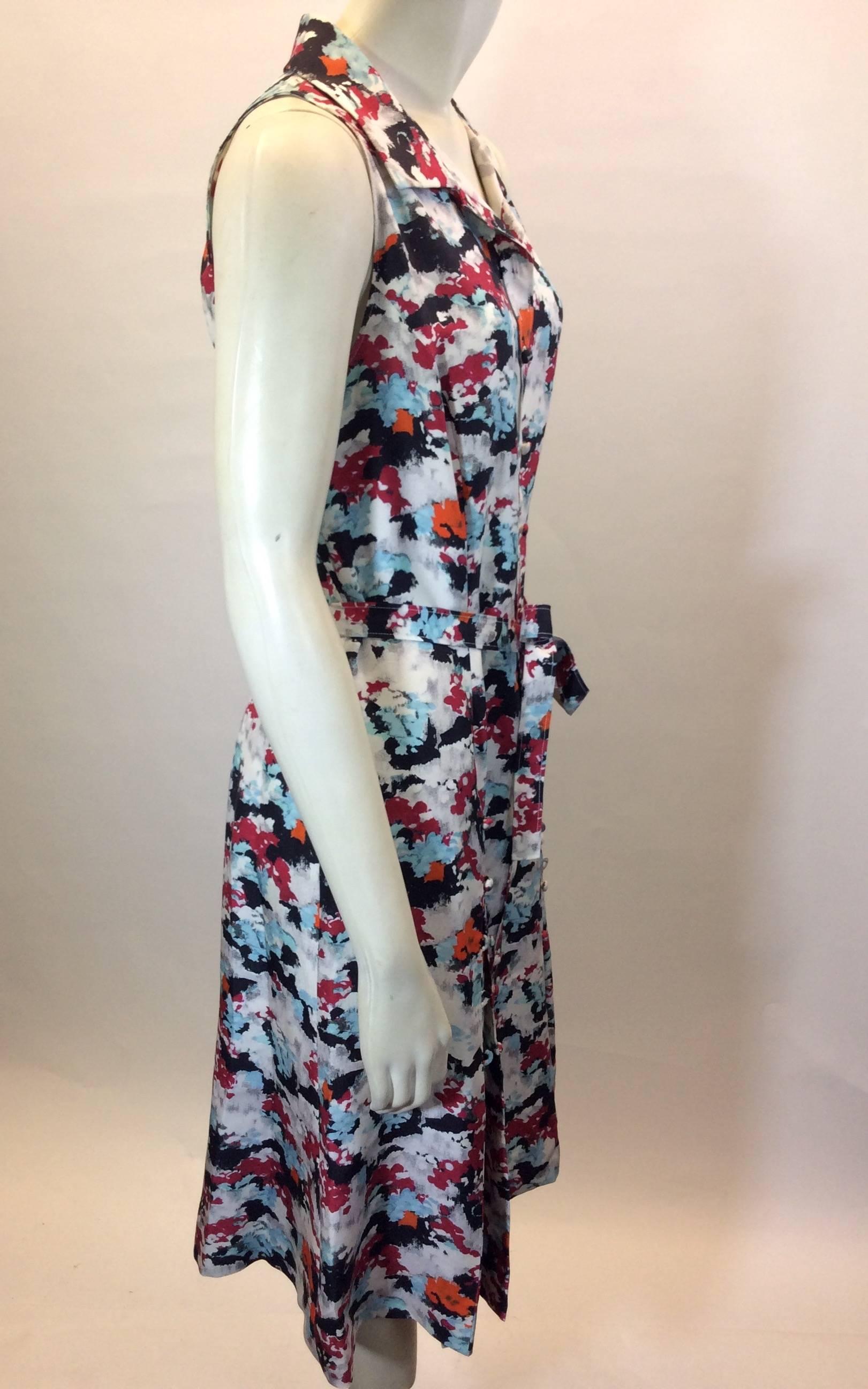 Women's Carolina Herrera New York Collared Printed Sleeveless Dress For Sale