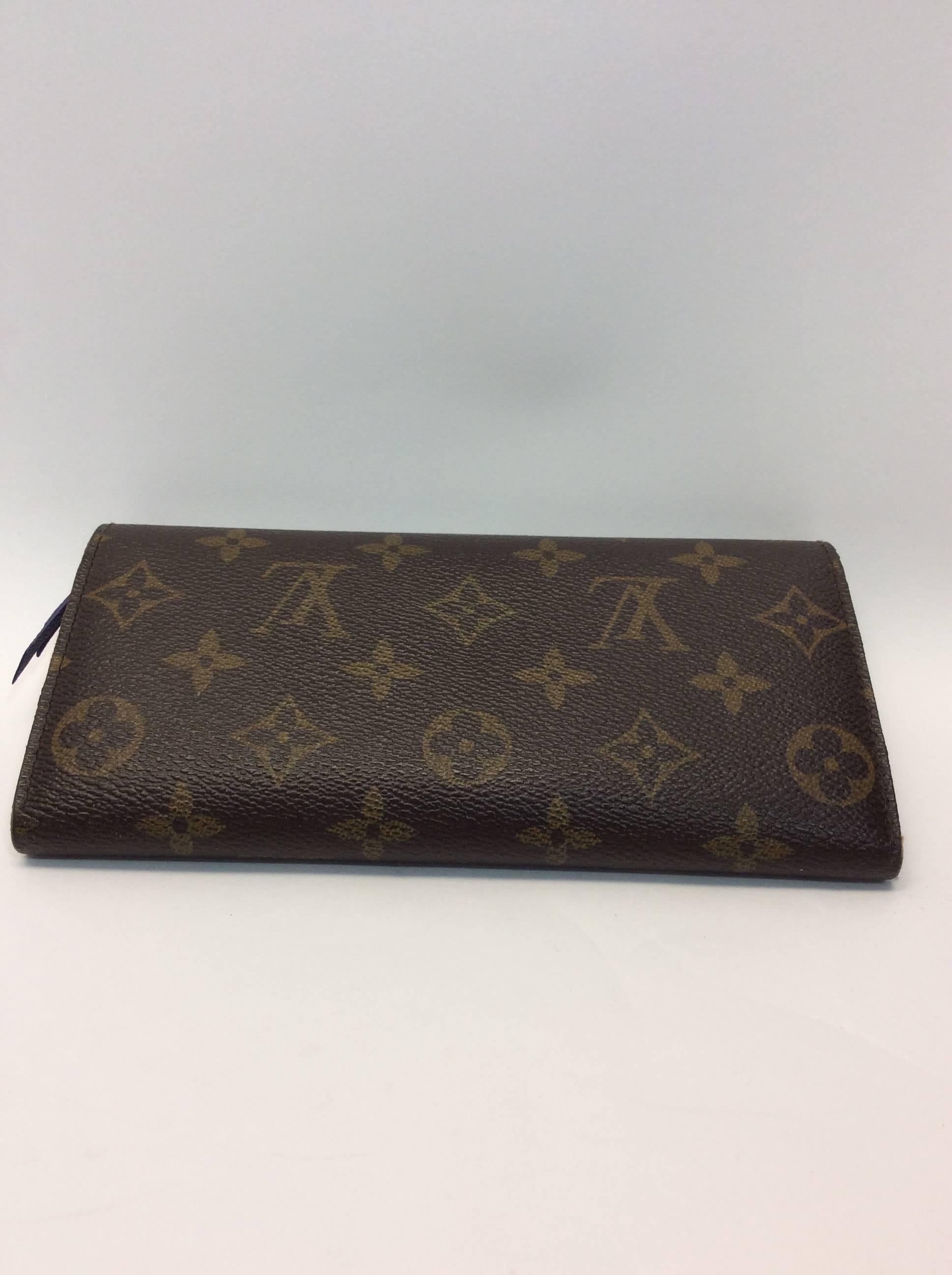Louis Vuitton Monogram Emilie Fold Over Wallet In Excellent Condition In Narberth, PA