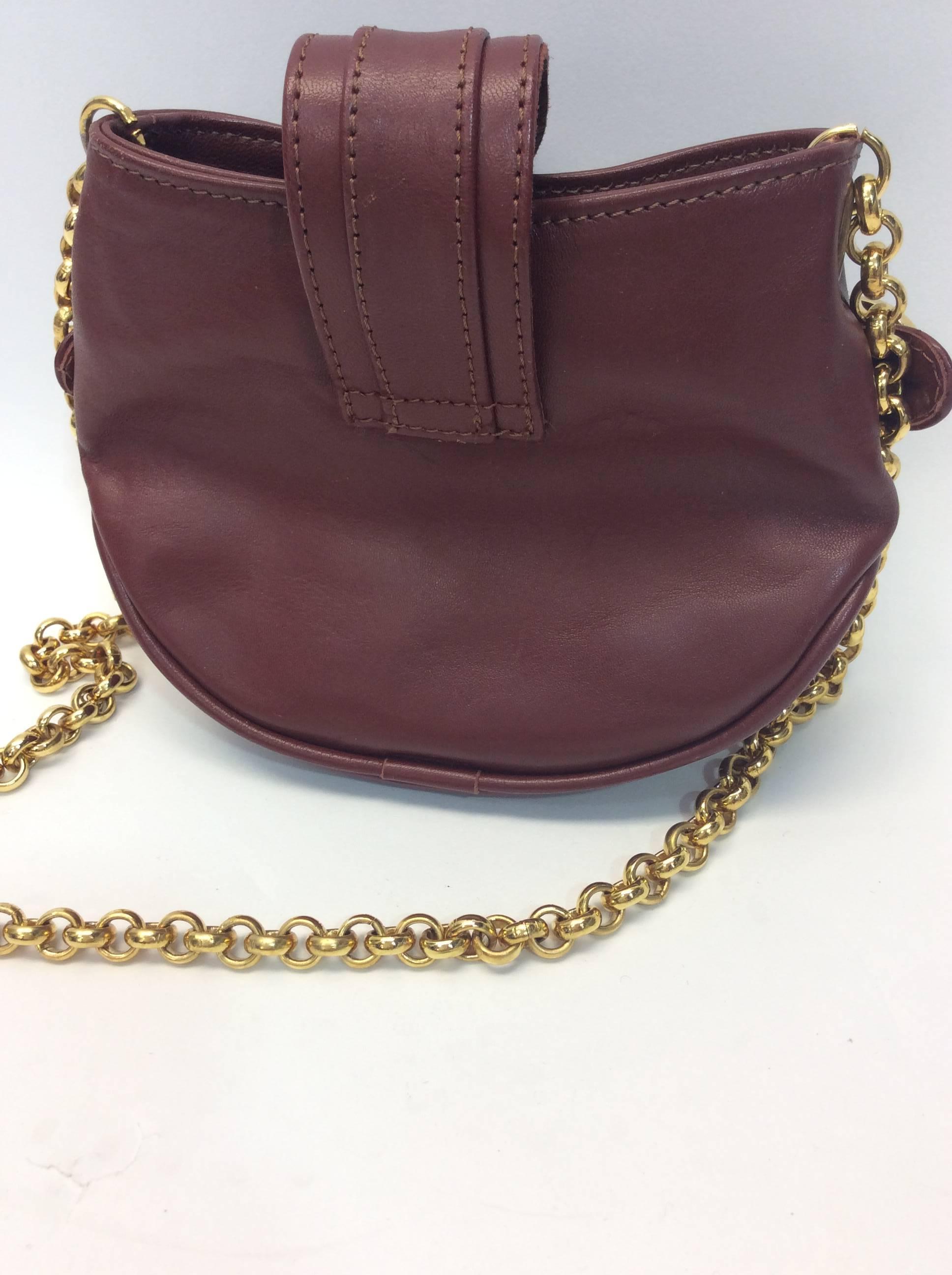 Dolce & Gabbana Gold Chain Small Crossbody In Excellent Condition For Sale In Narberth, PA
