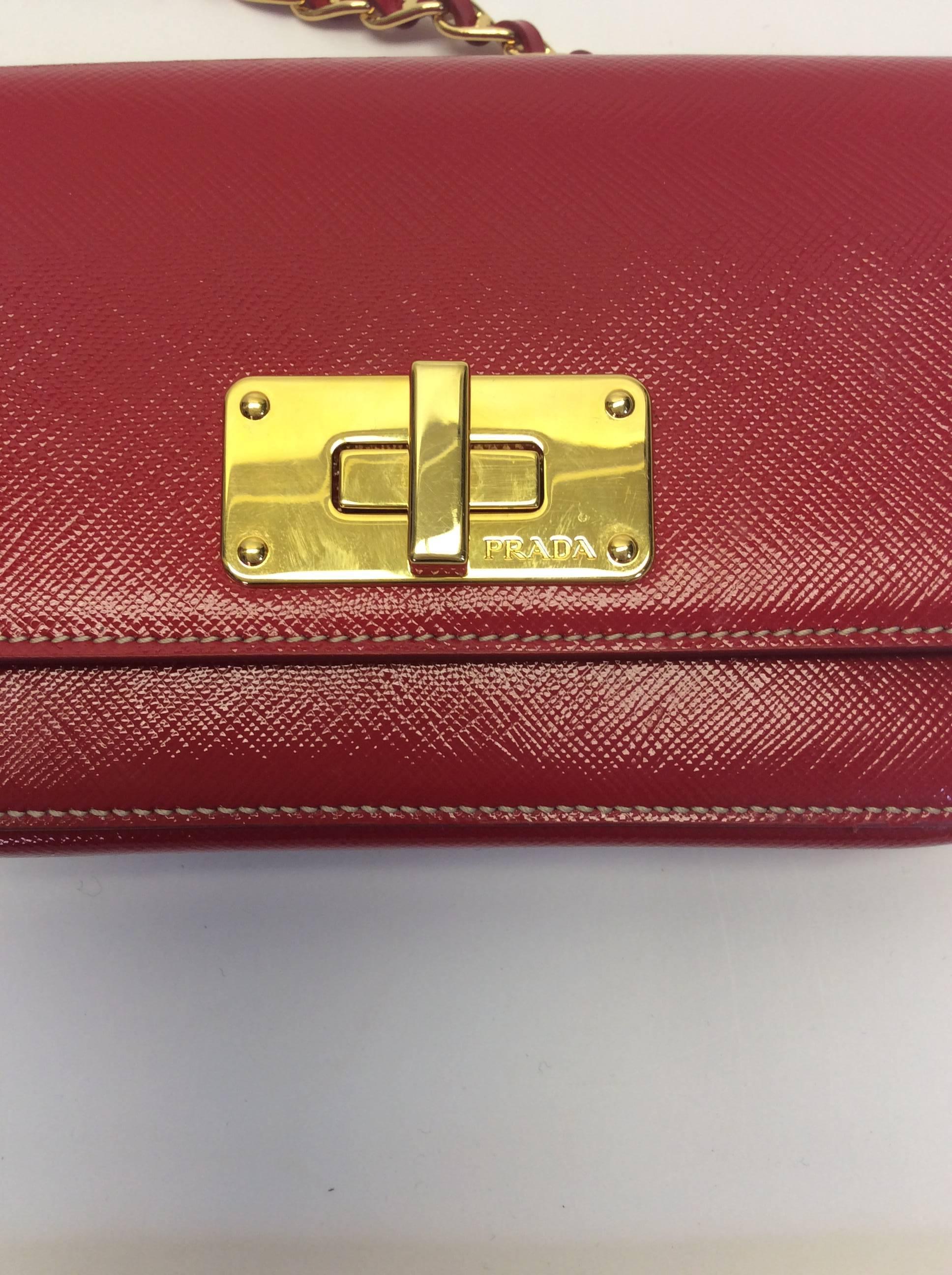 Prada Petite Red Patent Leather Crossbody For Sale 3