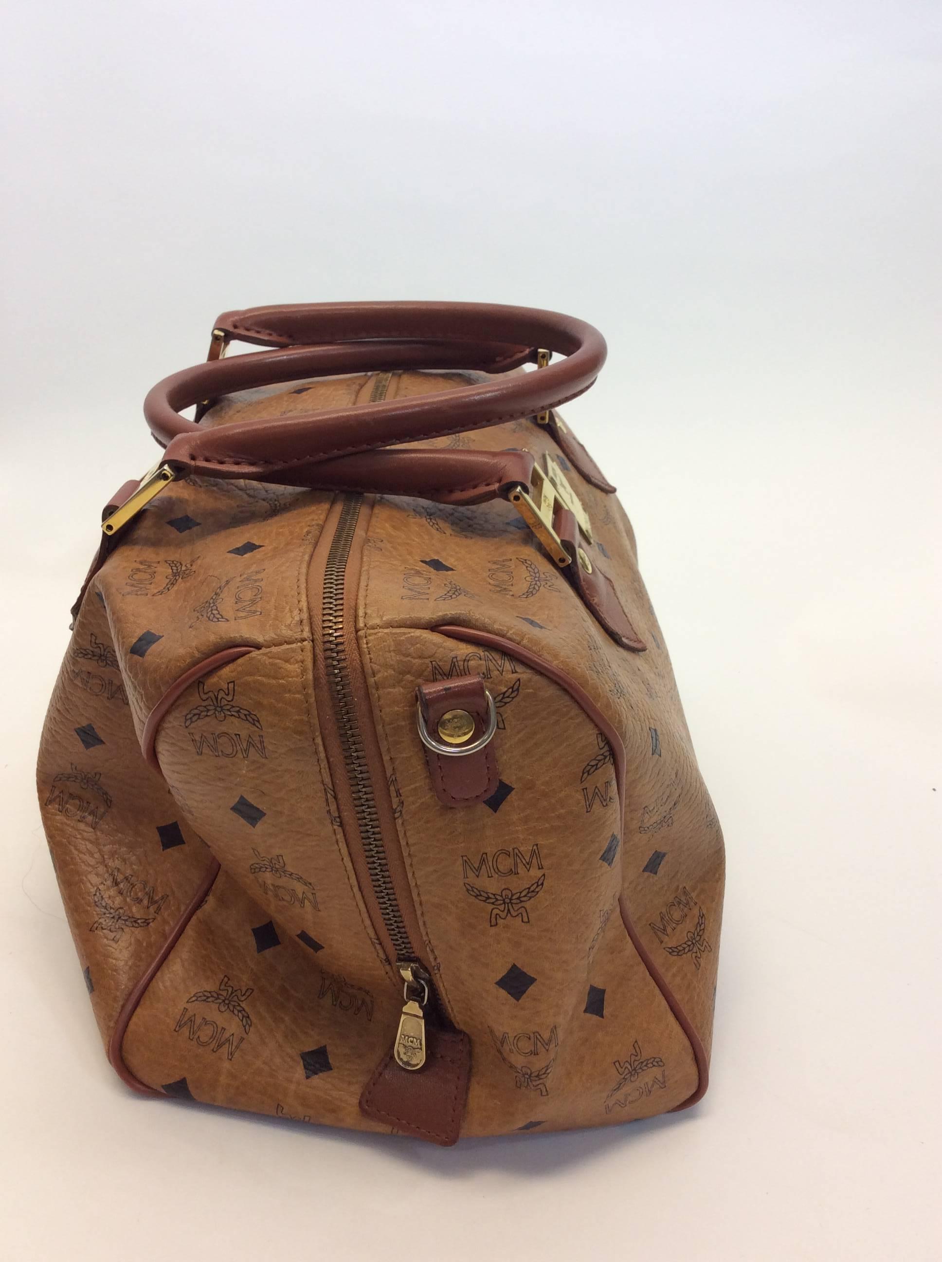 MCM Cognac Logo Zipper Duffle Bag  In Good Condition For Sale In Narberth, PA